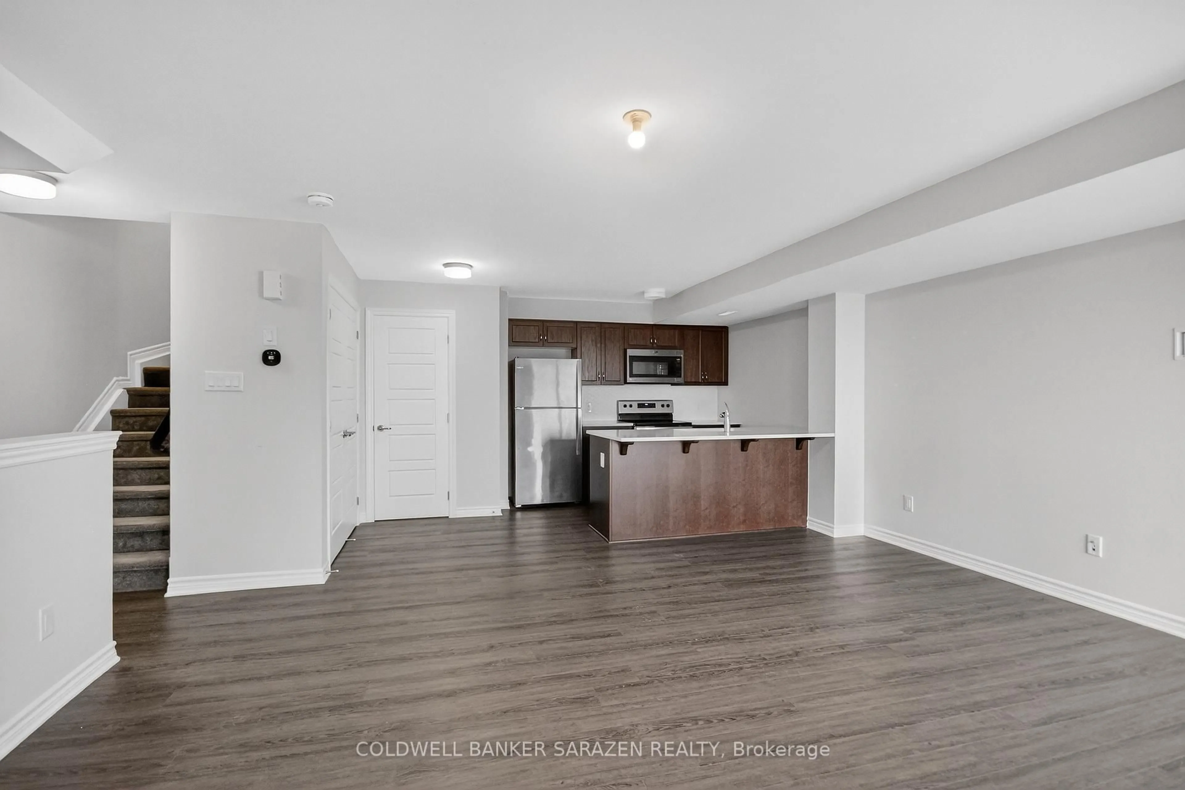 Open concept kitchen, unknown for 218 Pilot Private, Ottawa Ontario K2V 0S4