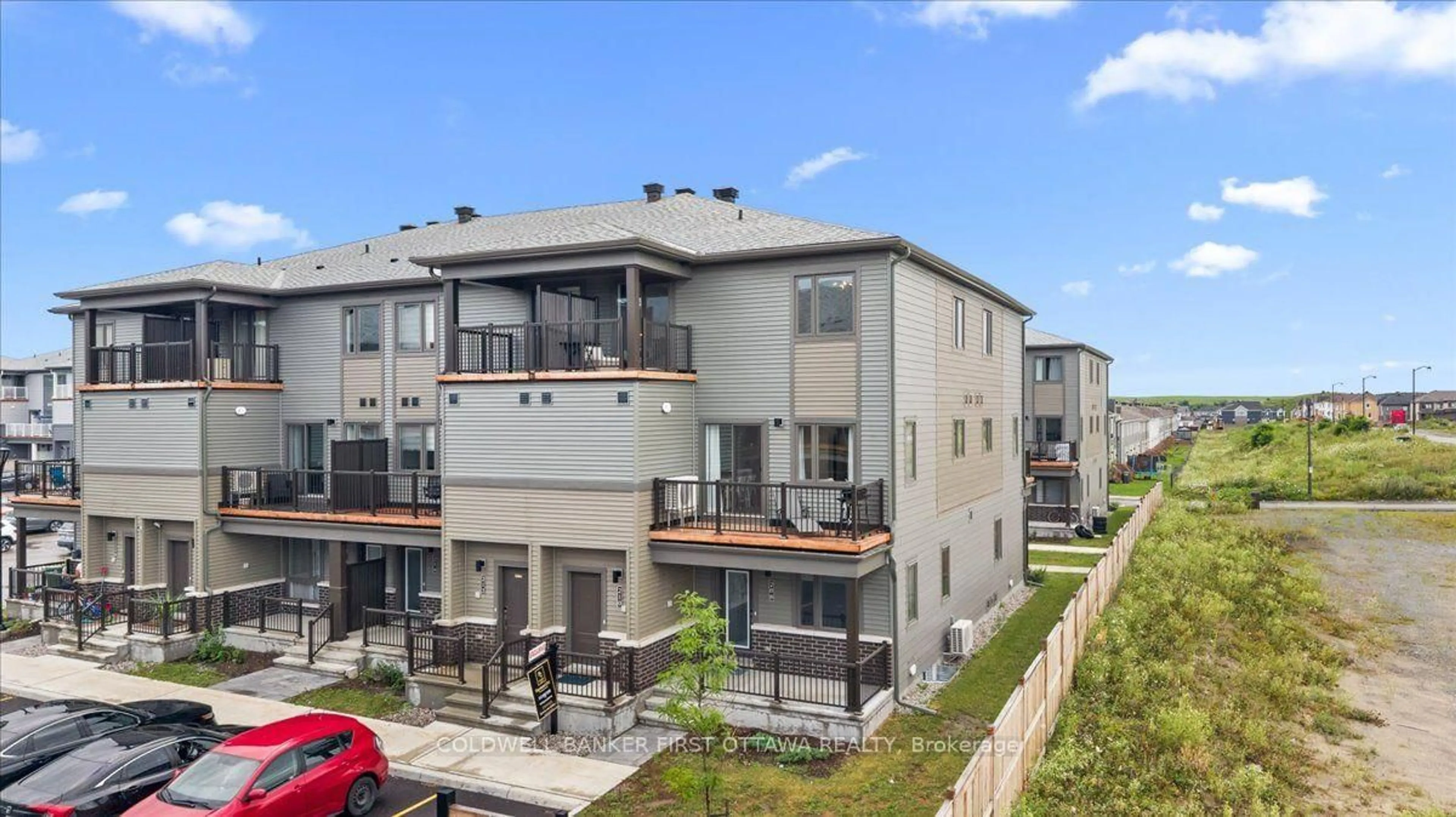 A pic from outside/outdoor area/front of a property/back of a property/a pic from drone, unknown for 210 PARNIAN Private, Barrhaven Ontario K2J 7K5