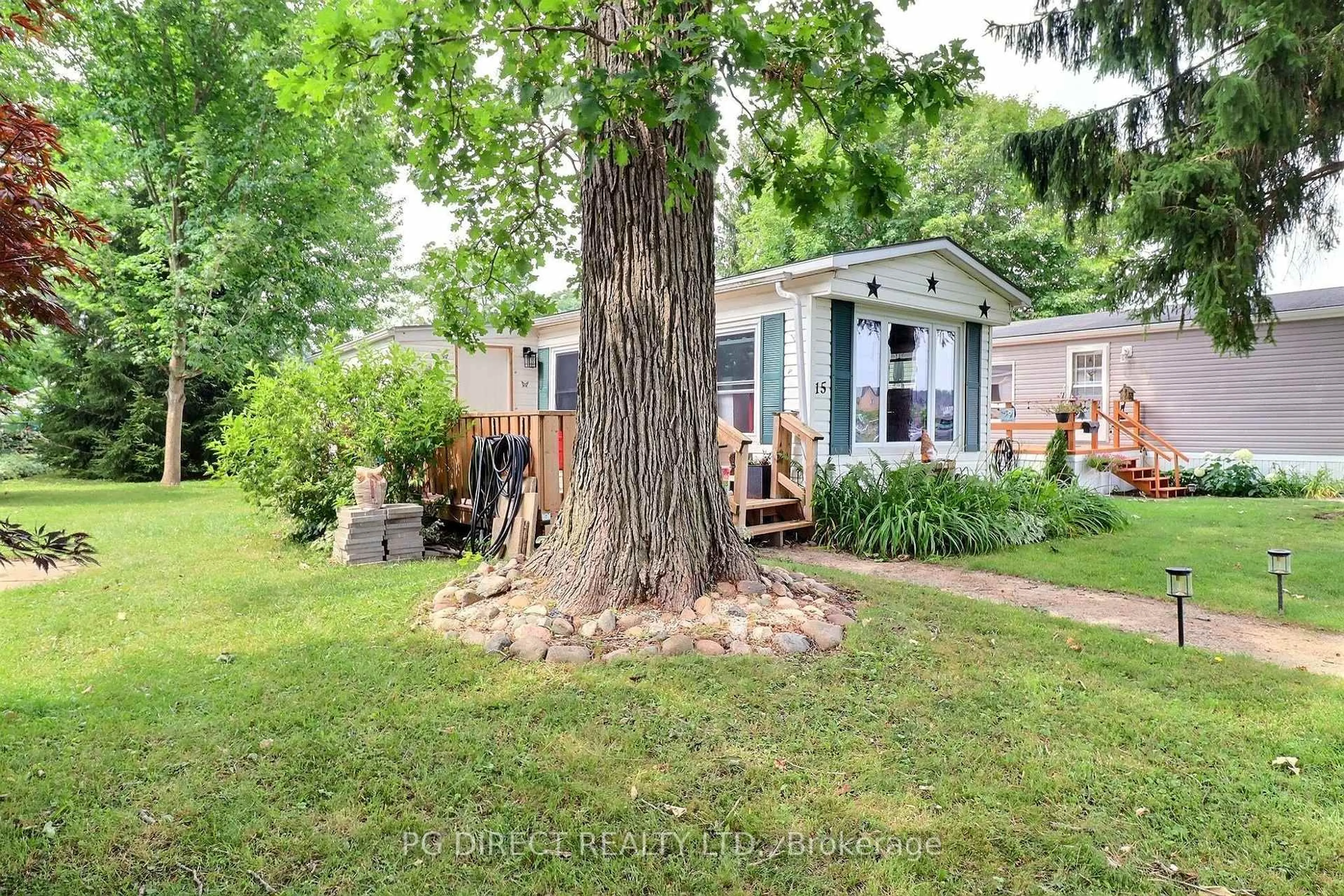 Unknown for 200 Agnes St #15, Thames Centre Ontario N0M 1P0