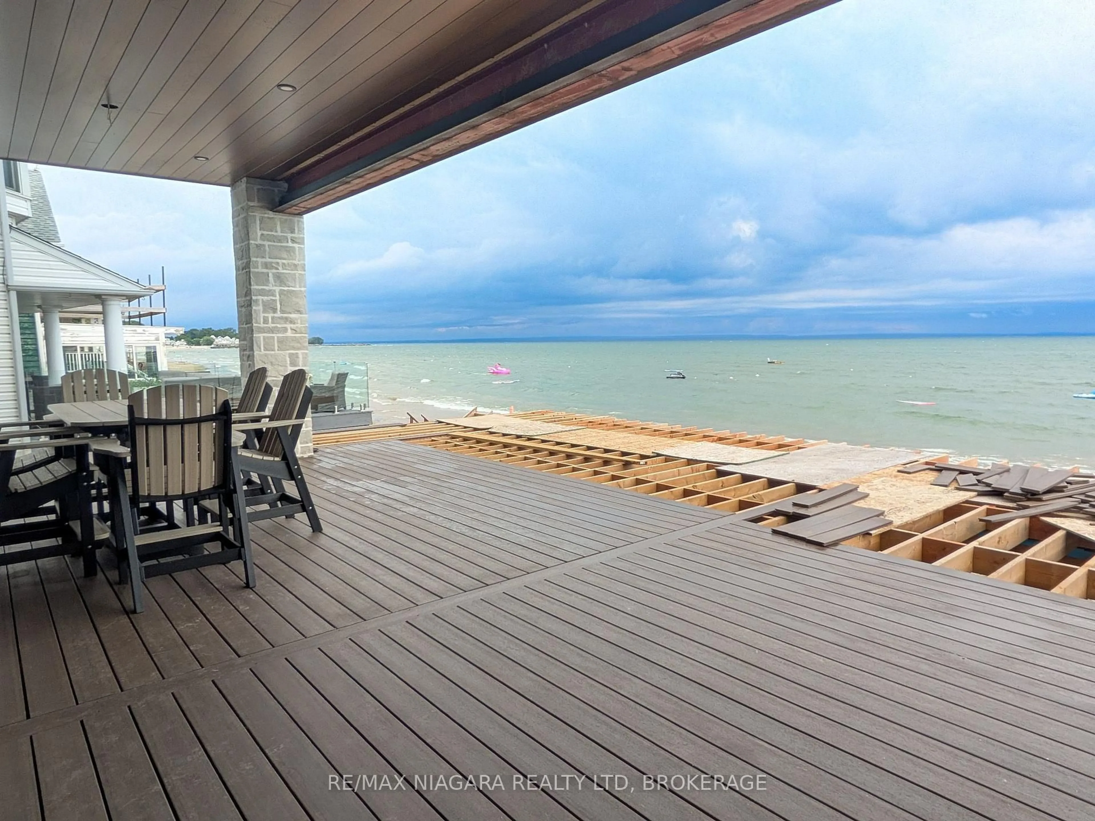 Patio, water/lake/river/ocean view for 4349 Erie Rd, Fort Erie Ontario L0S 1B0