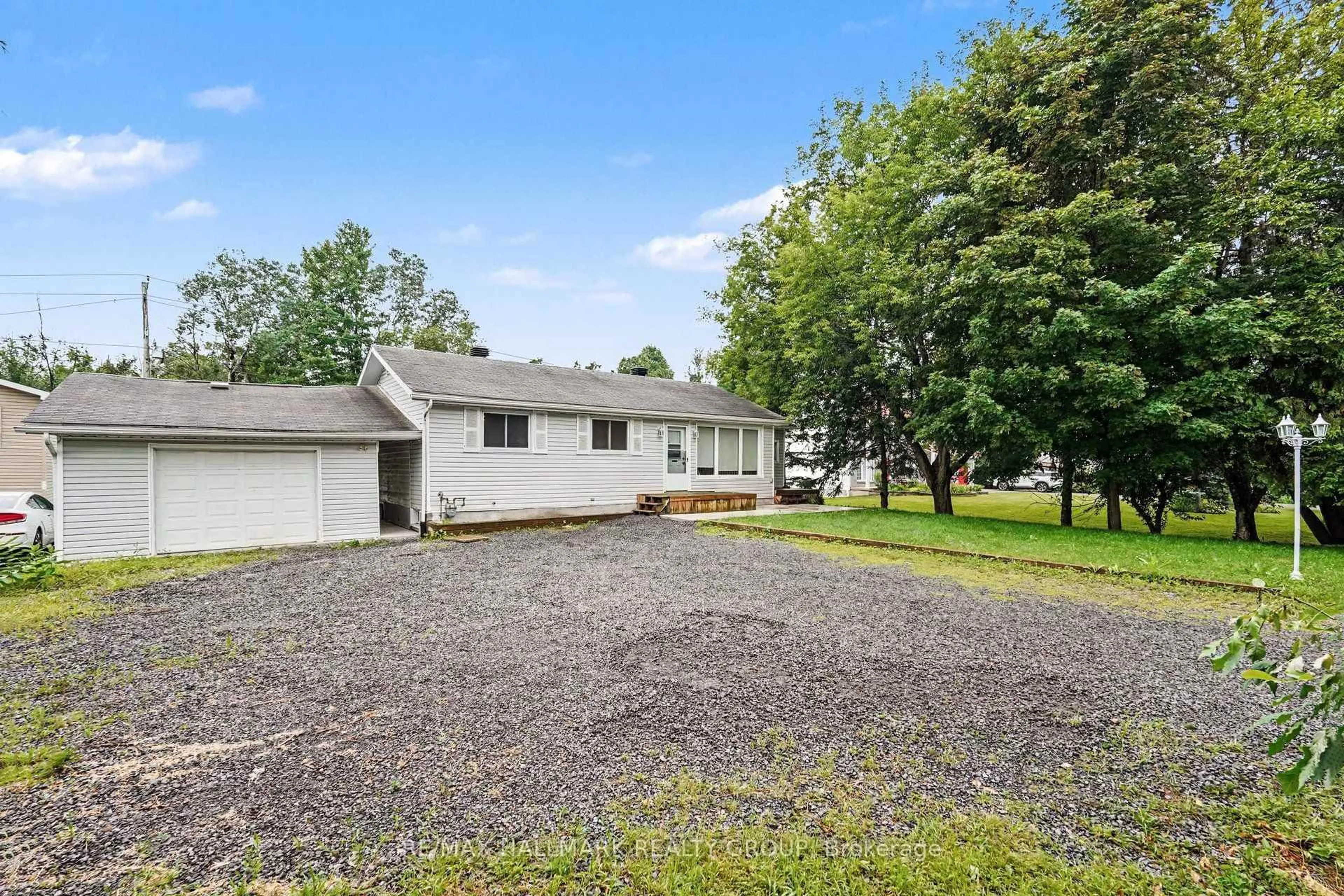 A pic from outside/outdoor area/front of a property/back of a property/a pic from drone, unknown for 7220 Mitch Owens Rd, Ottawa Ontario K4P 1K8