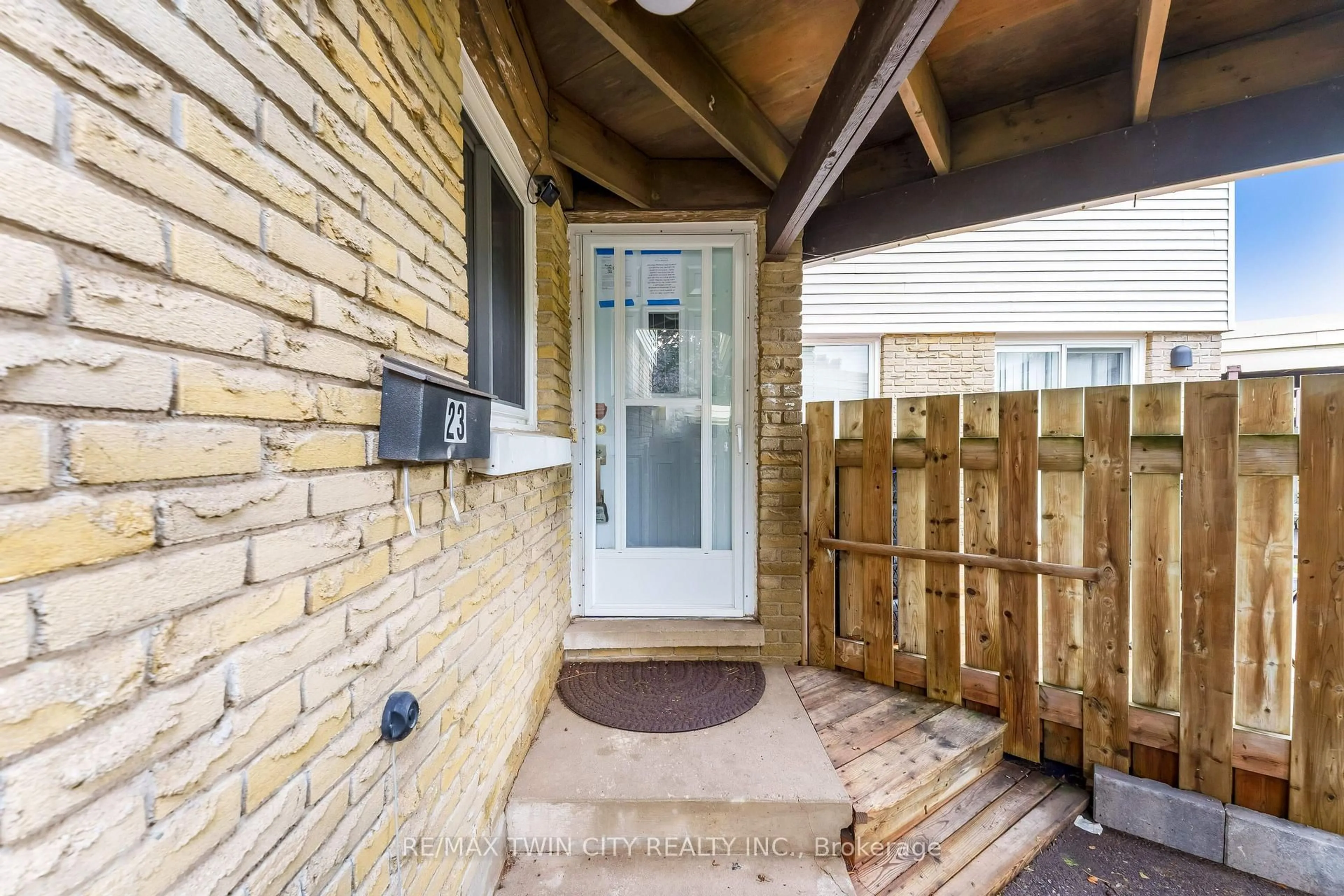 Unknown for 415 Morgan Ave #23, Kitchener Ontario N2A 2V6