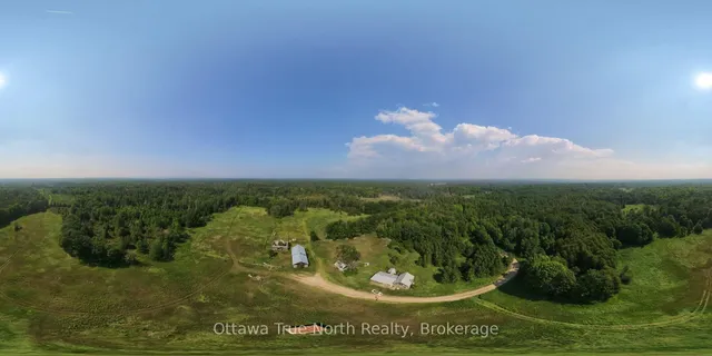 652 Wren Rd, Douglas 5