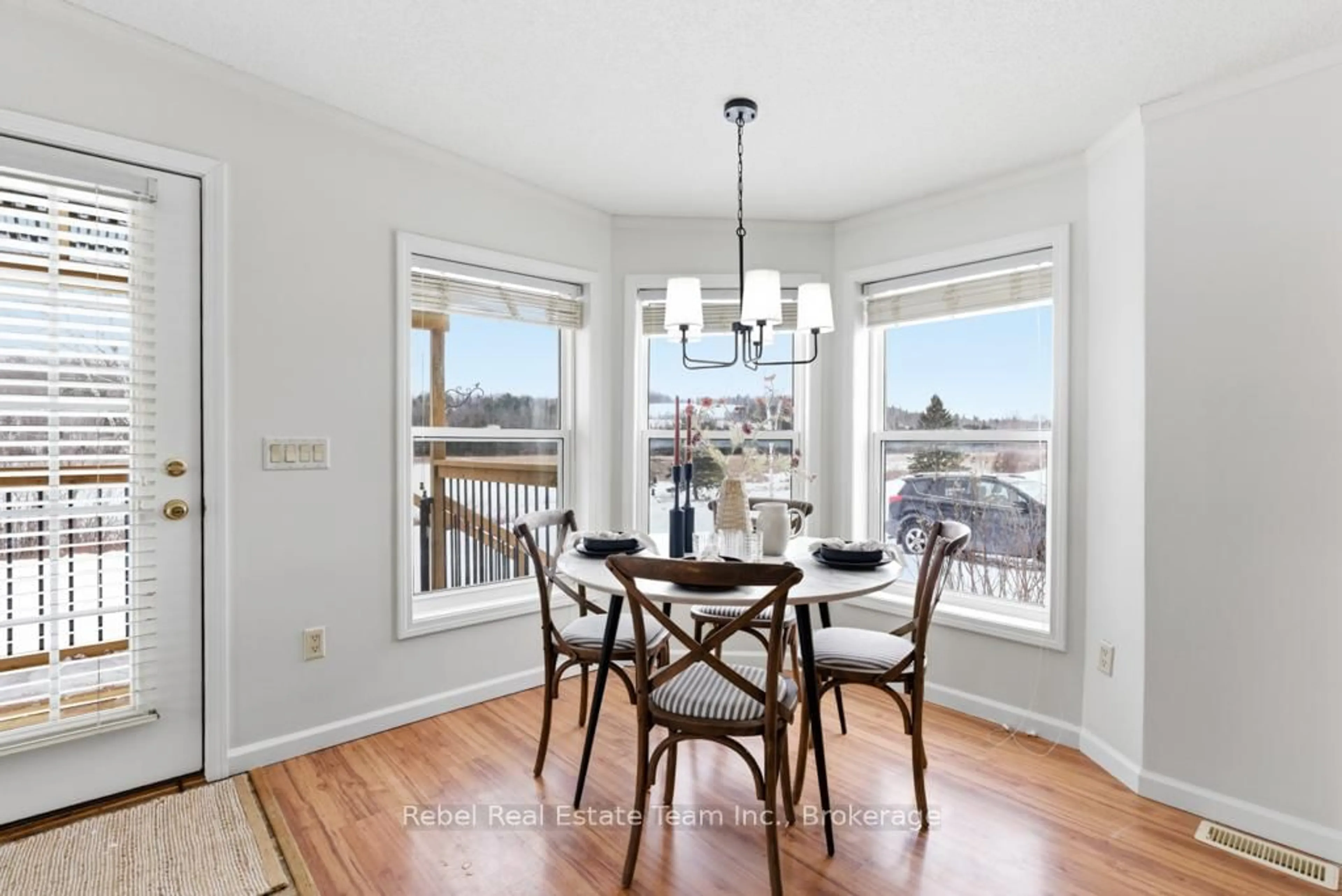 Dining room, wood/laminate floor for 152 Concession Rd 11 #29, Trent Hills Ontario K0L 1Y0