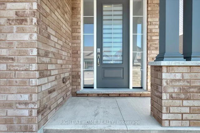 9338 White Oak Ave, Niagara Falls 4