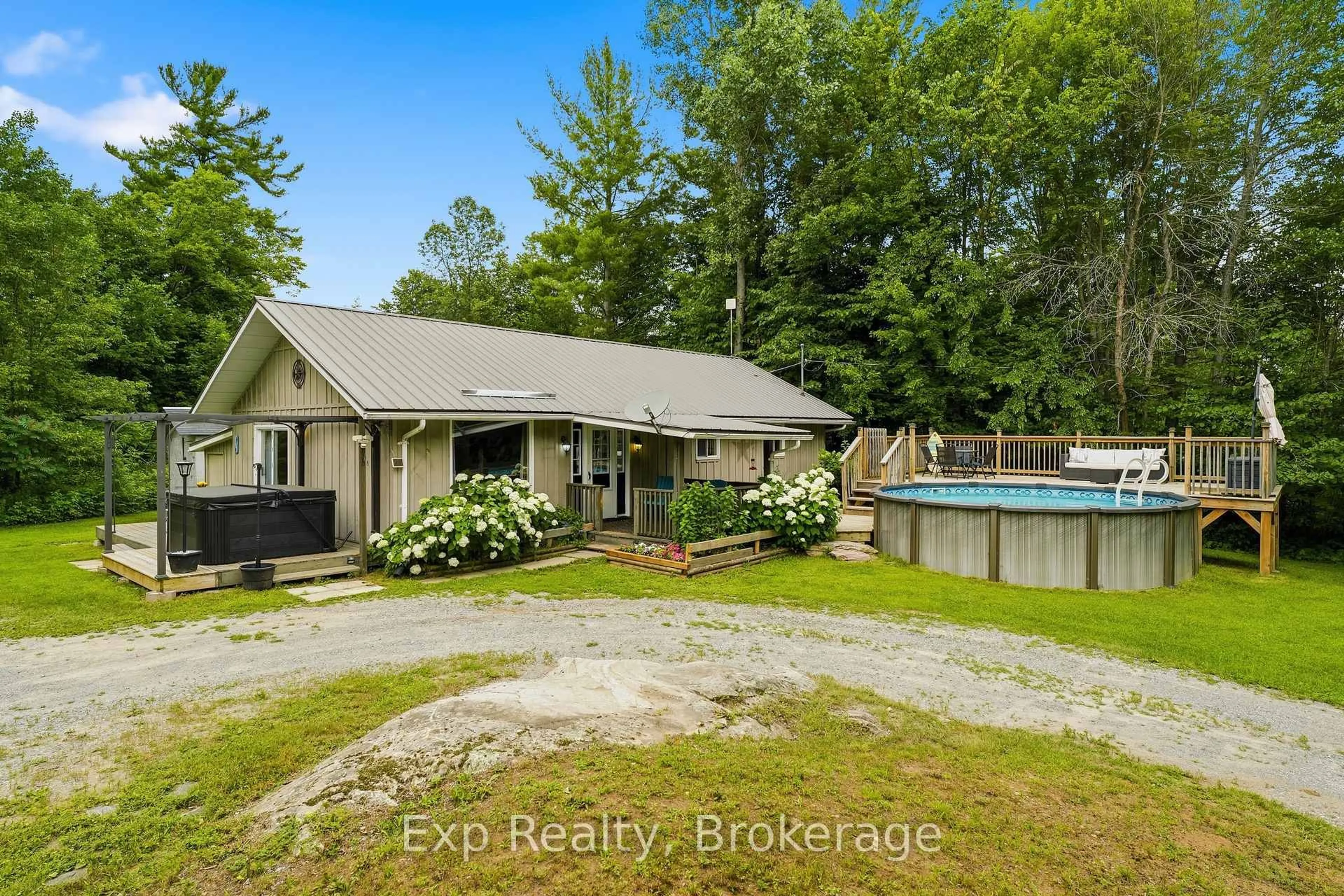 A pic from outside/outdoor area/front of a property/back of a property/a pic from drone, water/lake/river/ocean view for 276 Woodcock's Mills Rd, Tamworth Ontario K0K 3G0