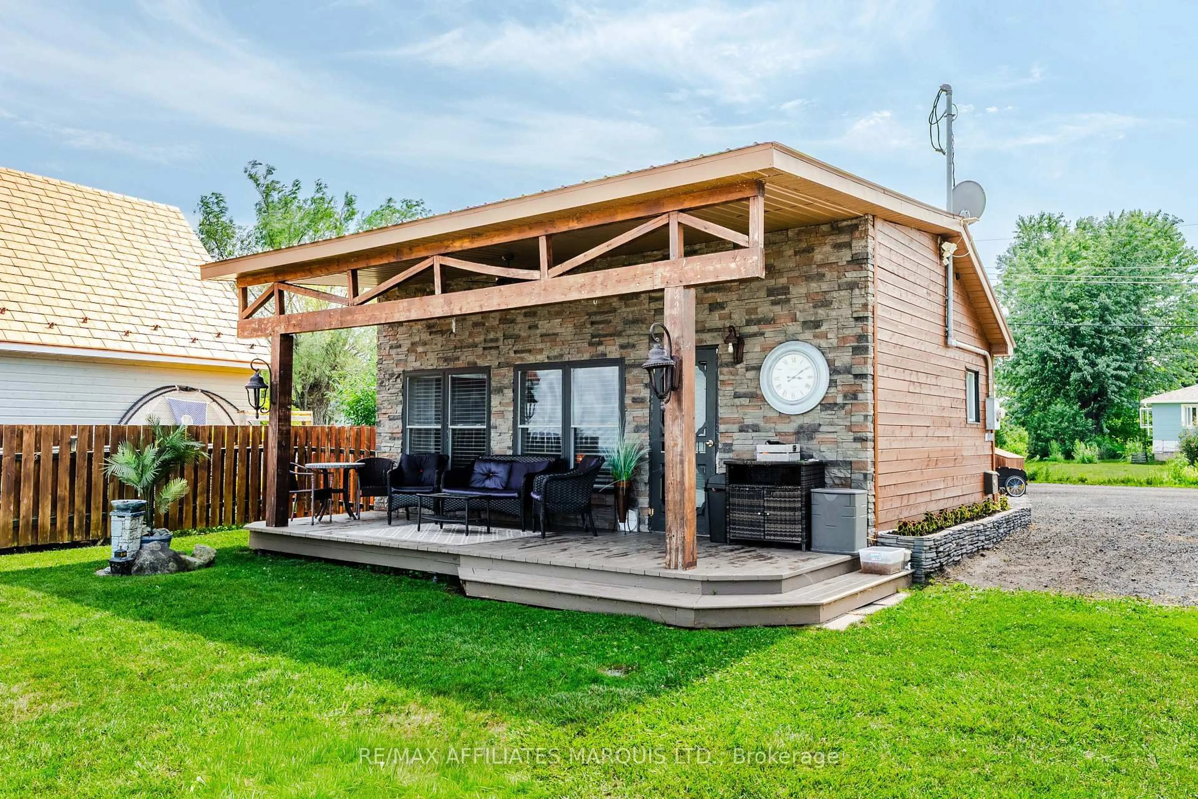 Patio, unknown for 6247 167th Ave, South Glengarry Ontario K0C 1E0