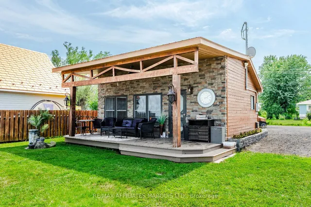 6247 167th Ave, South Glengarry 4