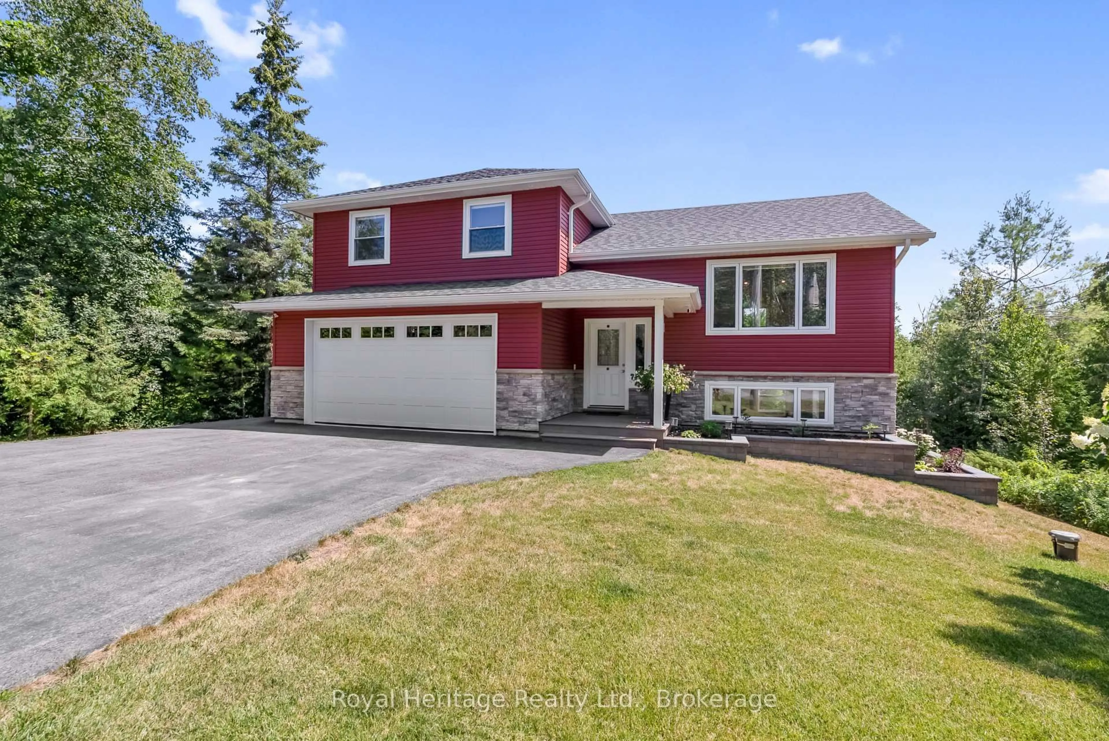 Home with vinyl exterior material, street for 38 Clifford Dr, Kawartha Lakes Ontario K0M 1L0