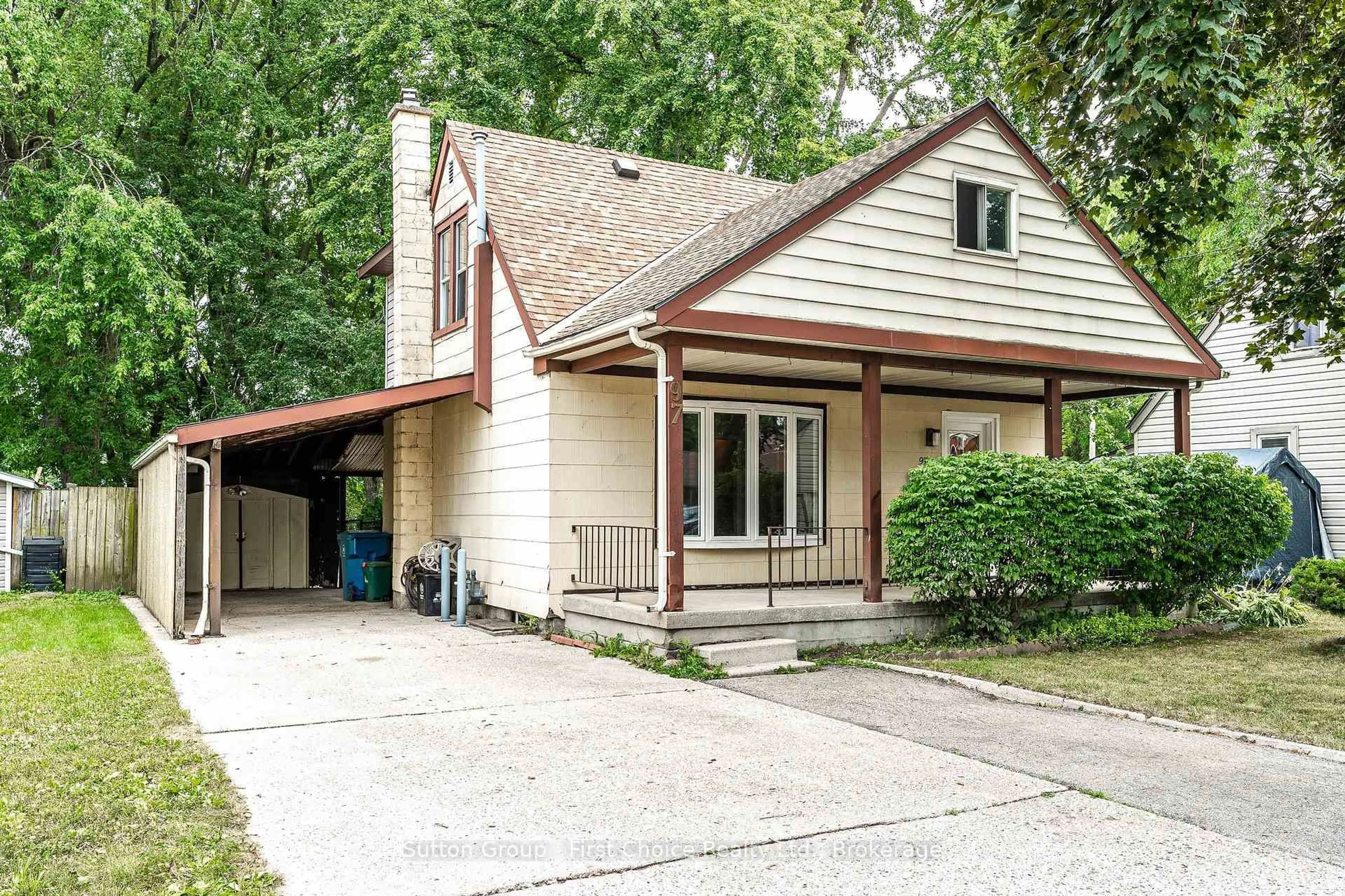 Home with vinyl exterior material, street for 97 Brydges St, Stratford Ontario N5A 1R6