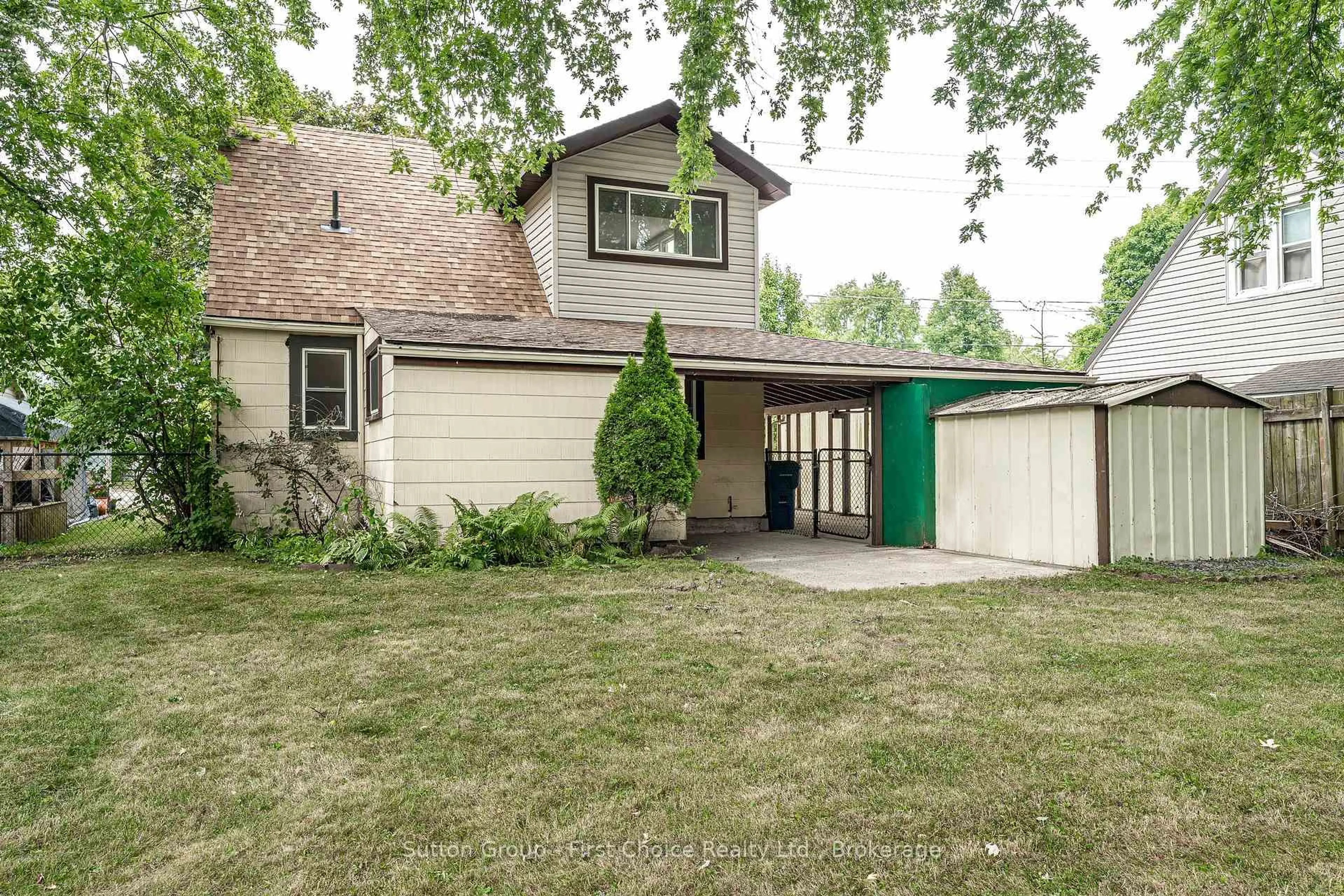 Home with vinyl exterior material, street for 97 Brydges St, Stratford Ontario N5A 1R6