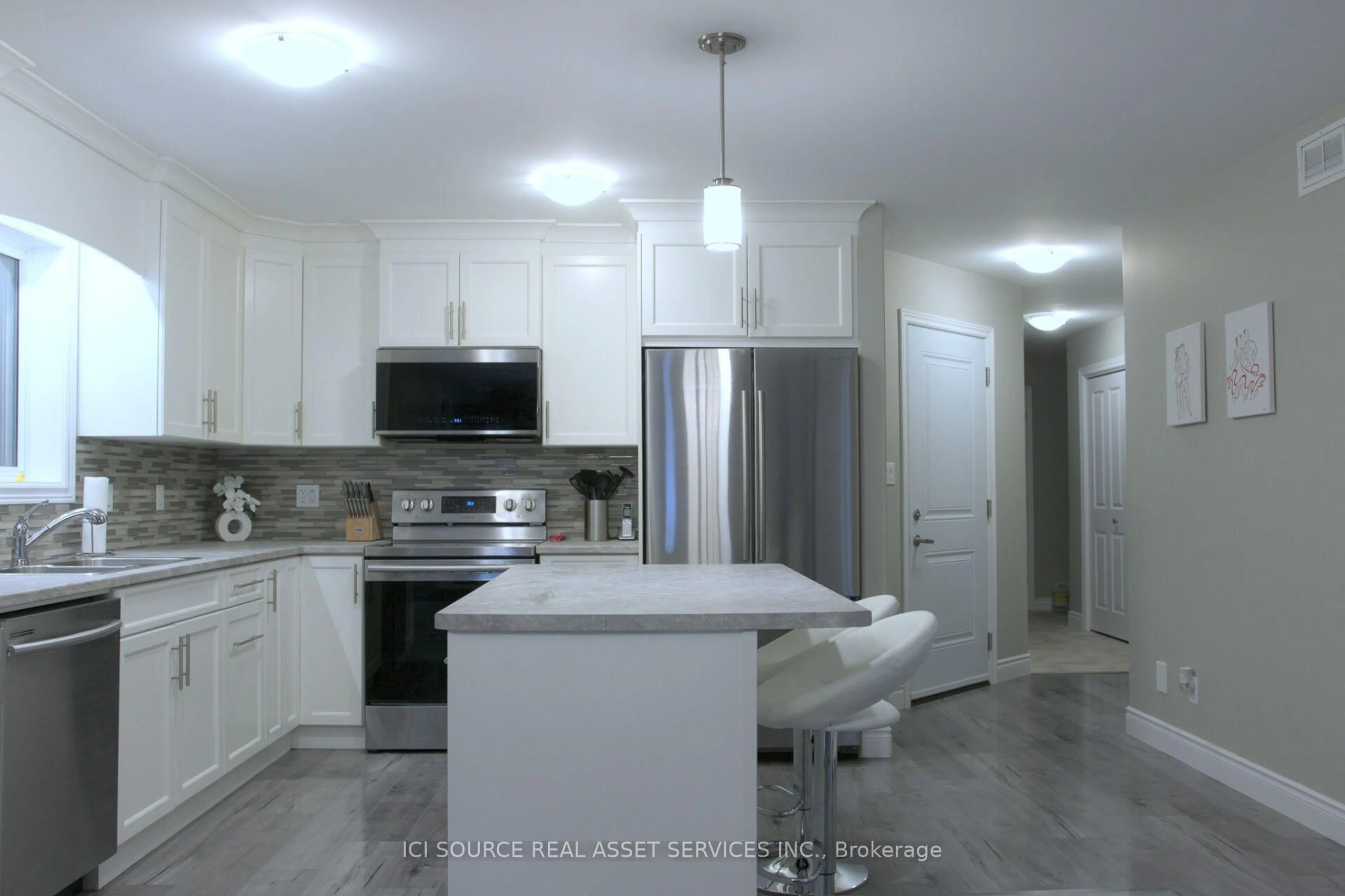 Open concept kitchen, ceramic/tile floor for 50 Deacon Pl, Belleville Ontario K8P 0G4