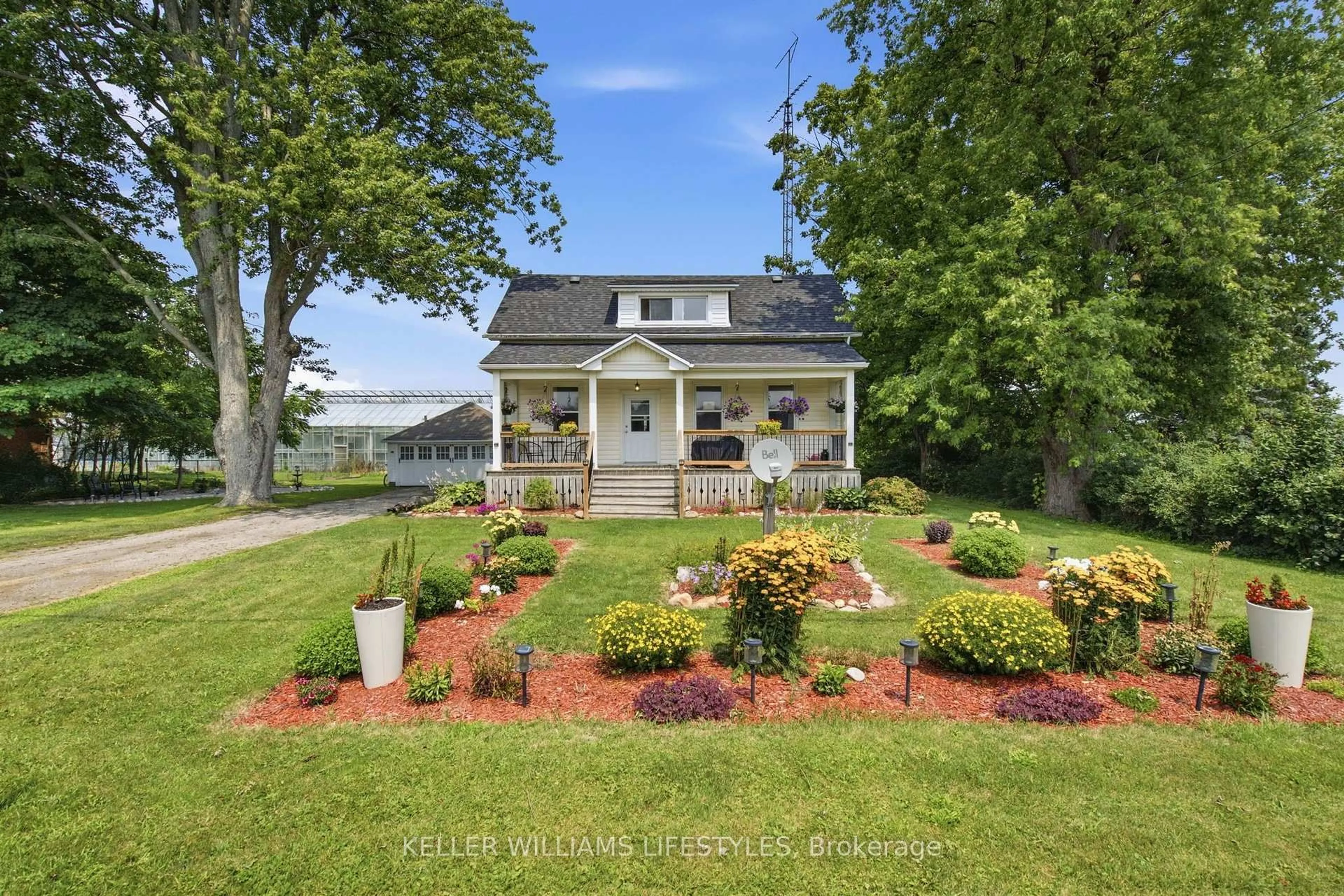 A pic from outside/outdoor area/front of a property/back of a property/a pic from drone, street for 44458 TALBOT Line, Central Elgin Ontario N5P 3S7