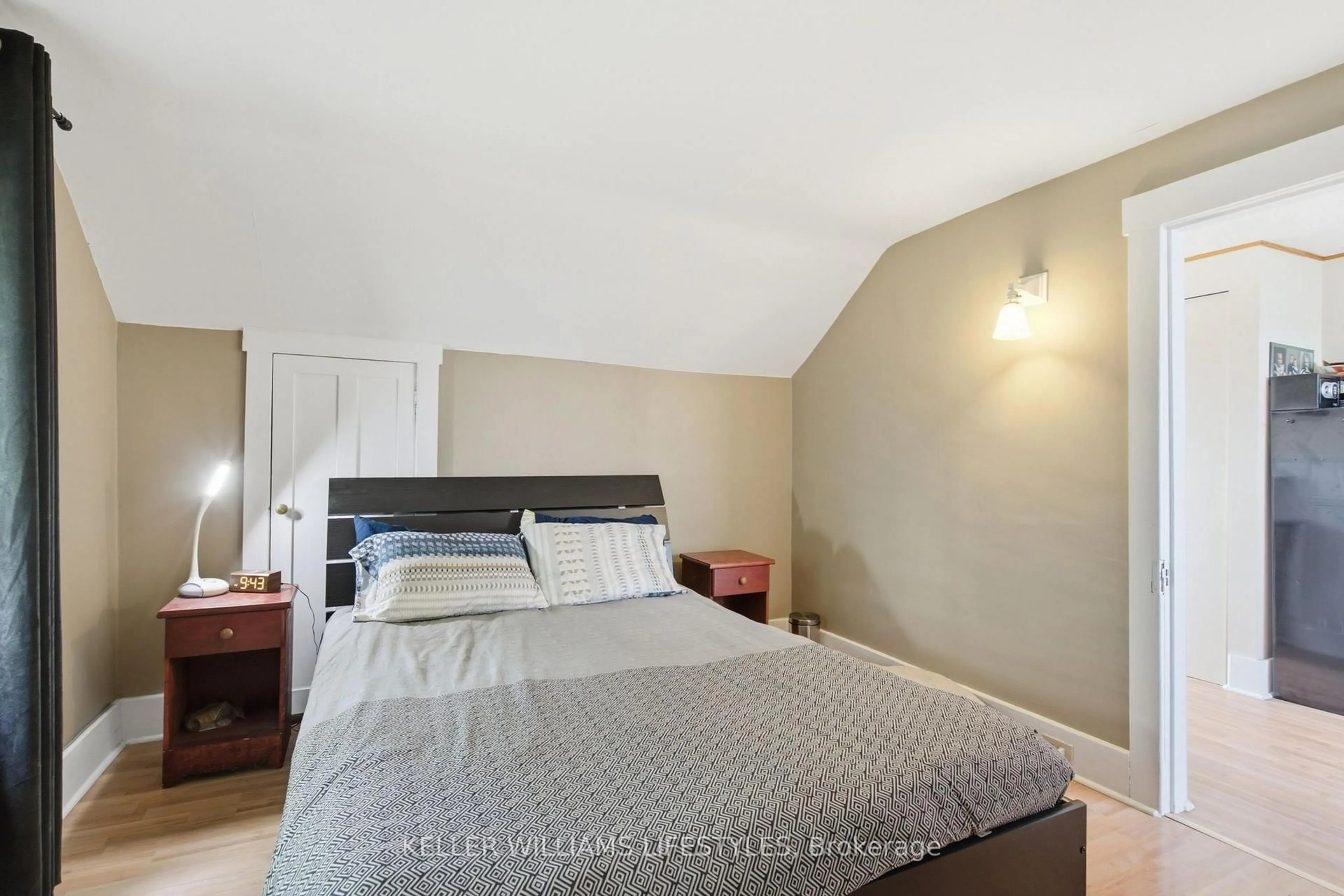 Bedroom with bed, unknown for 44458 TALBOT Line, Central Elgin Ontario N5P 3S7