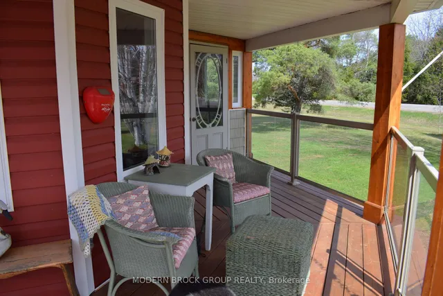 8224 County 15 Rd, Augusta 4