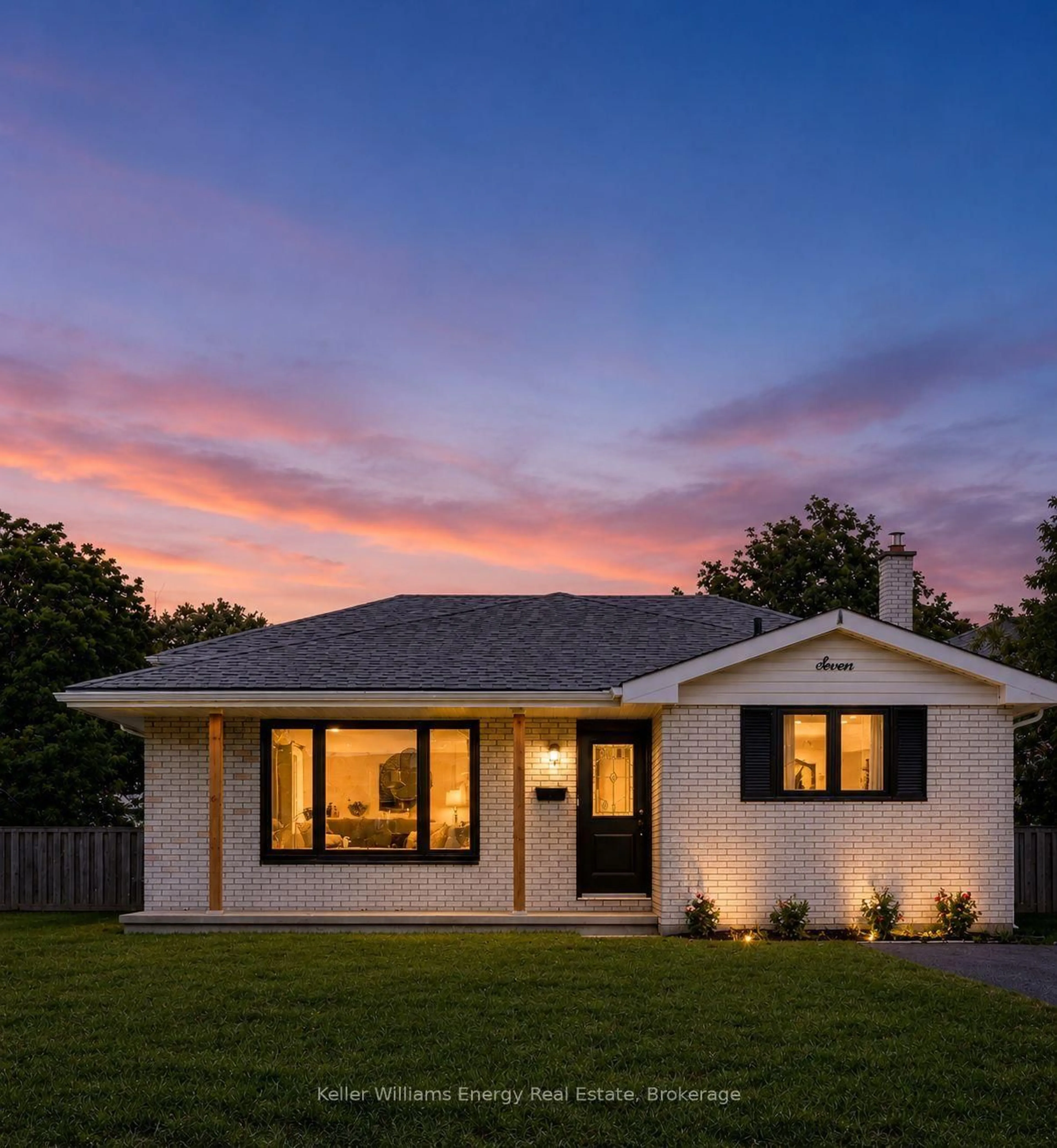 Home with brick exterior material, street for 7 Glenarden Cres, Belleville Ontario K8P 2B9