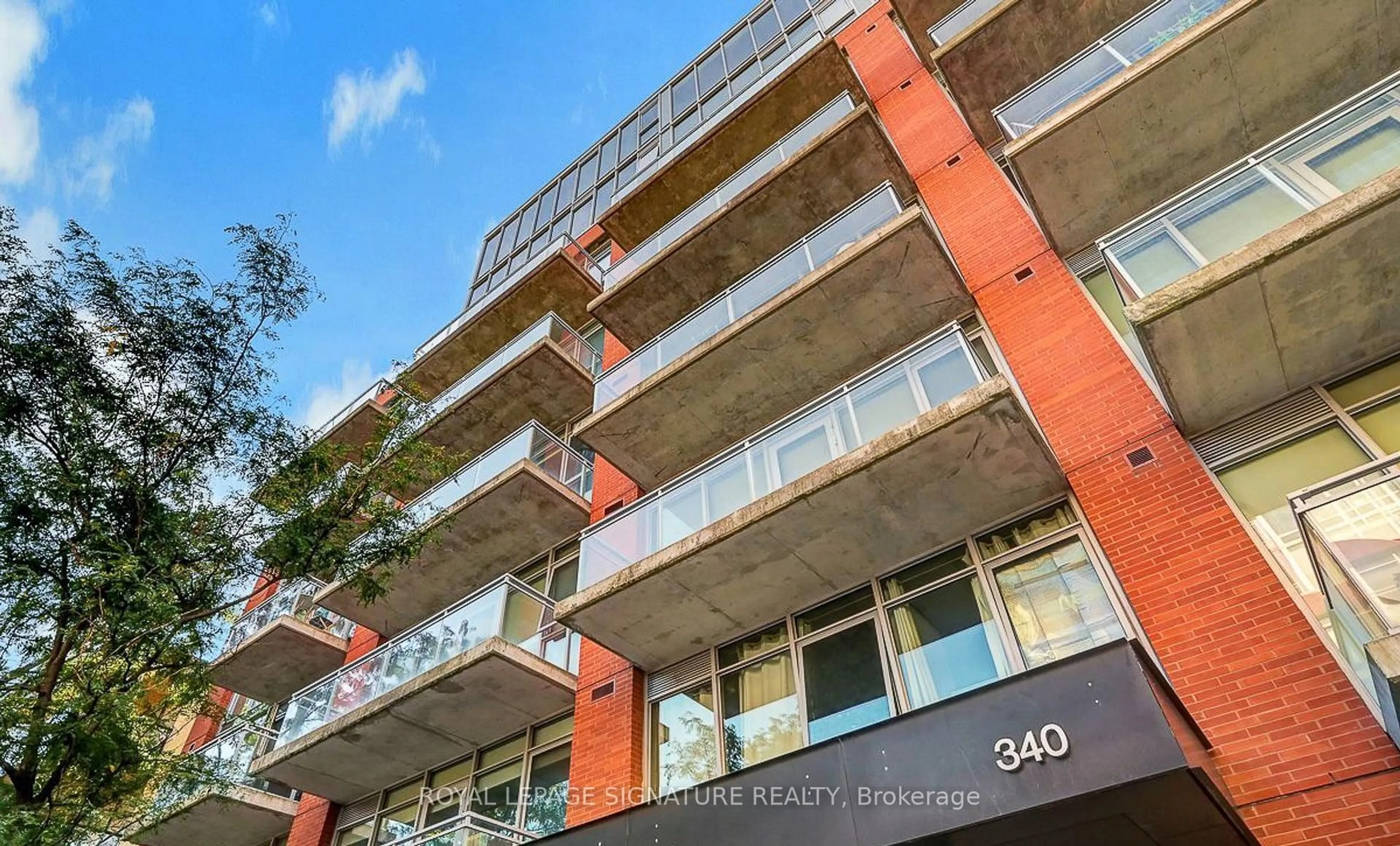 Unknown for 340 McLeod St #340, Ottawa Ontario K2P 1A4