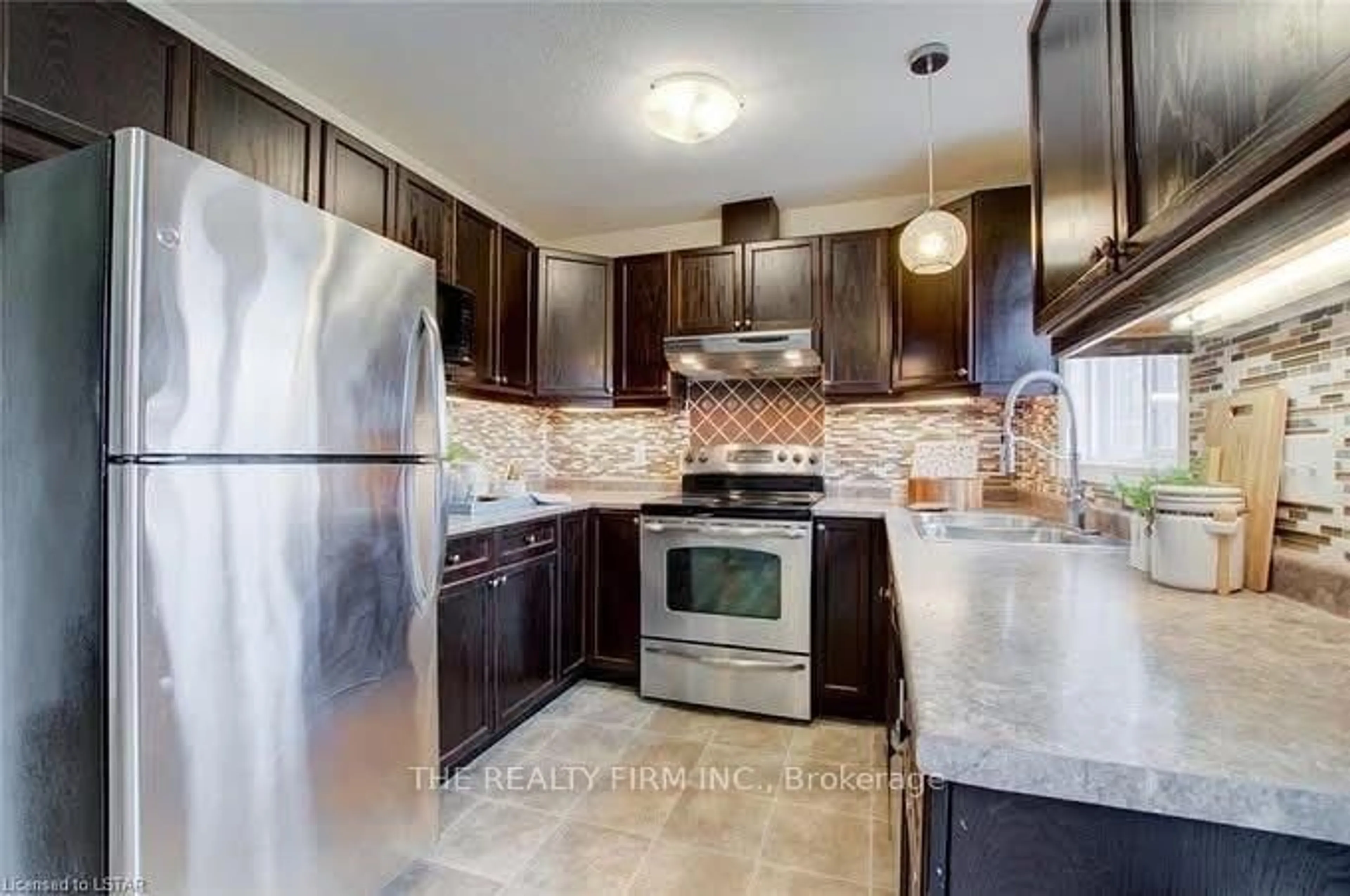 Standard kitchen, ceramic/tile floor for 2635 Bateman Tr #17, London South Ontario N6L 0B1