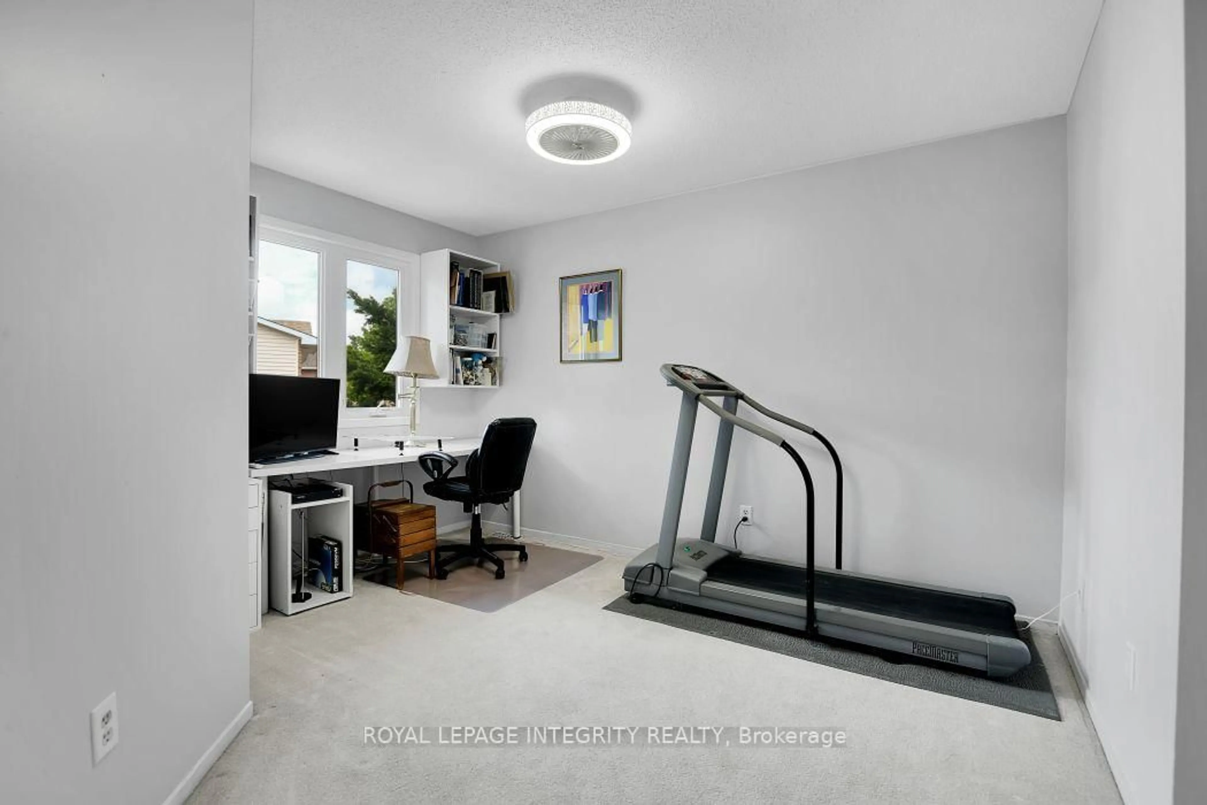 Gym or fitness room for 46 Dartmoor Dr, Kanata Ontario K2M 1S6