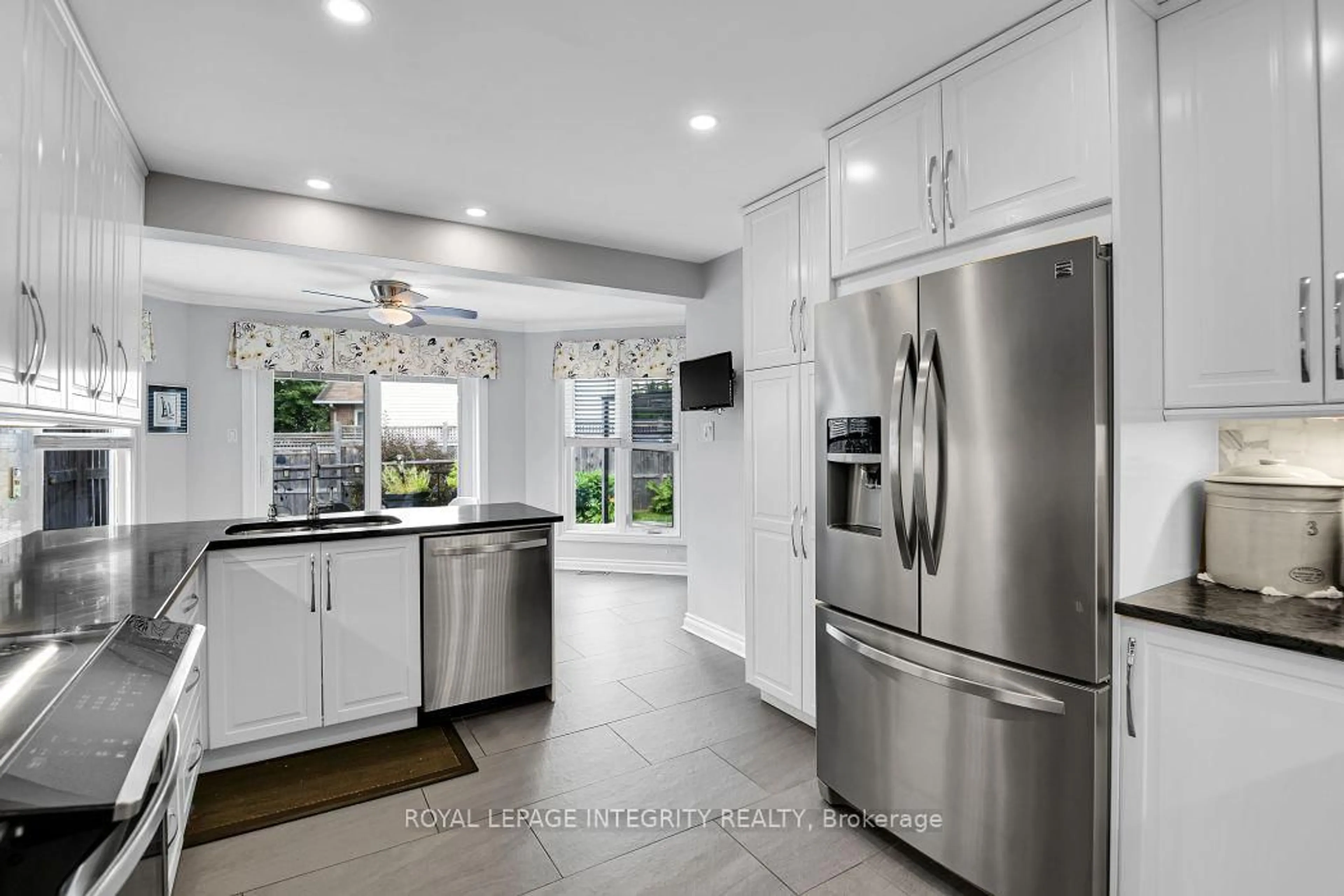 Contemporary kitchen, ceramic/tile floor for 46 Dartmoor Dr, Kanata Ontario K2M 1S6