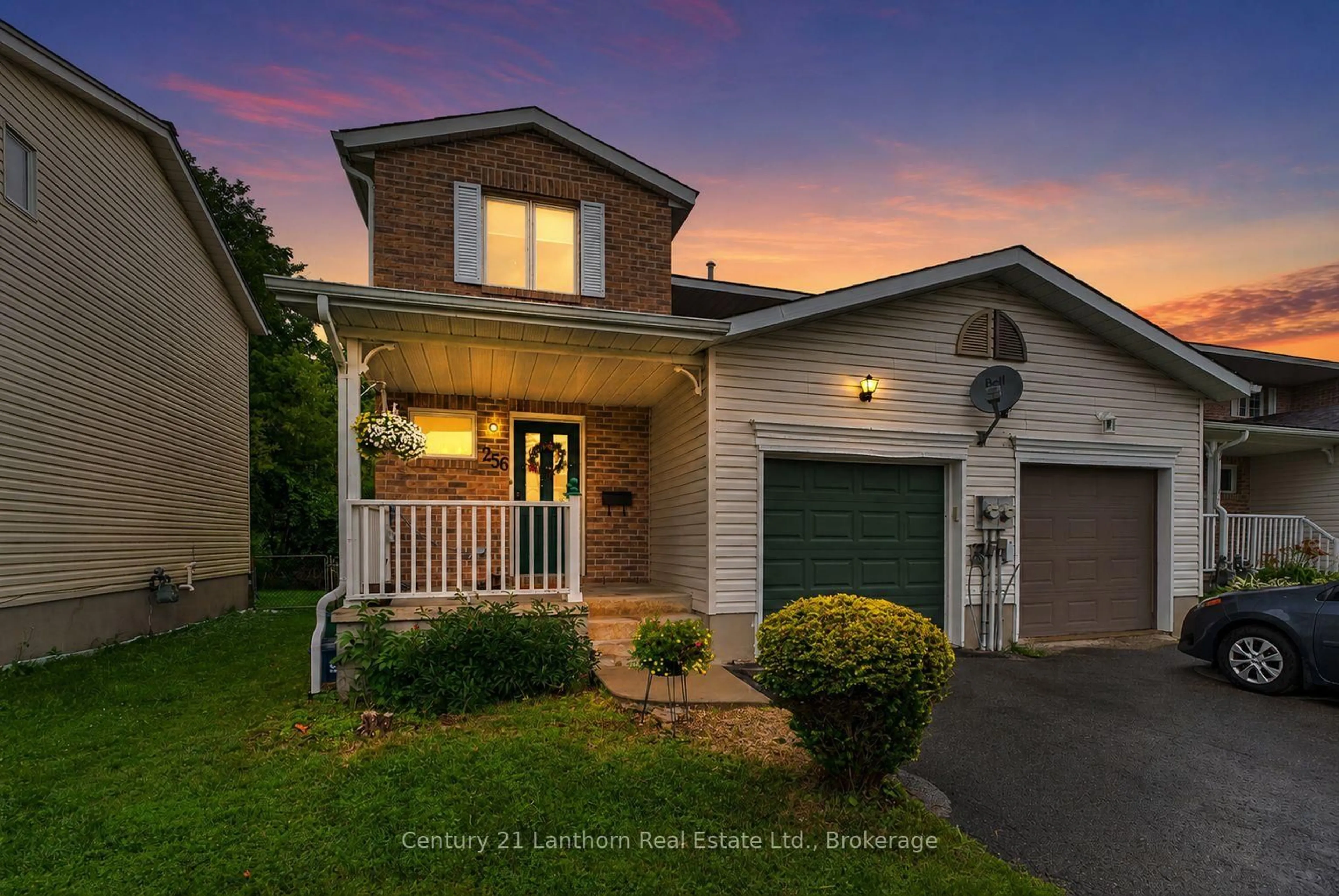 Home with vinyl exterior material, street for 256 Vanguard Crt, Kingston Ontario K7M 8P8