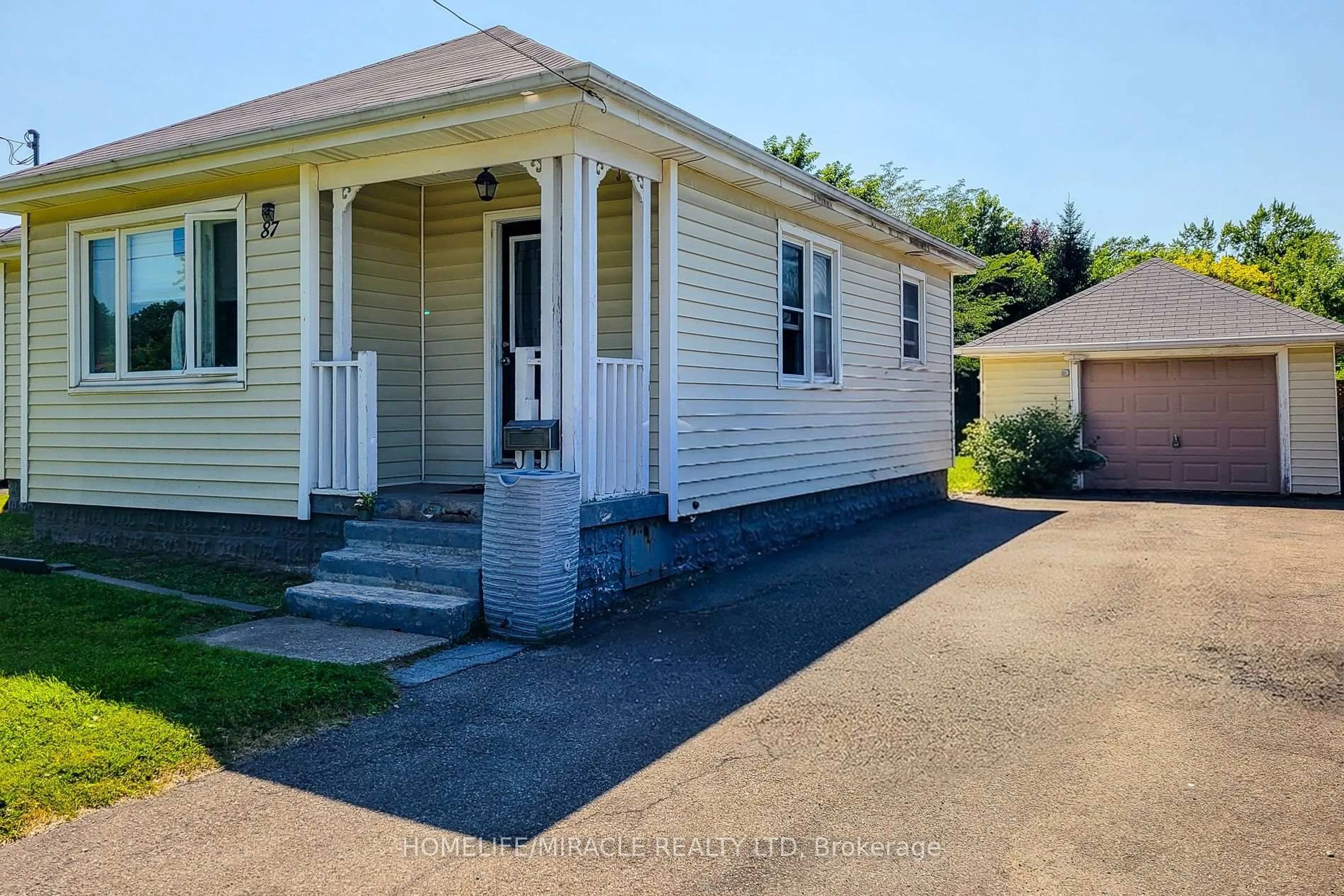 Unknown for 87 Rice Rd, Welland Ontario L3C 2V6