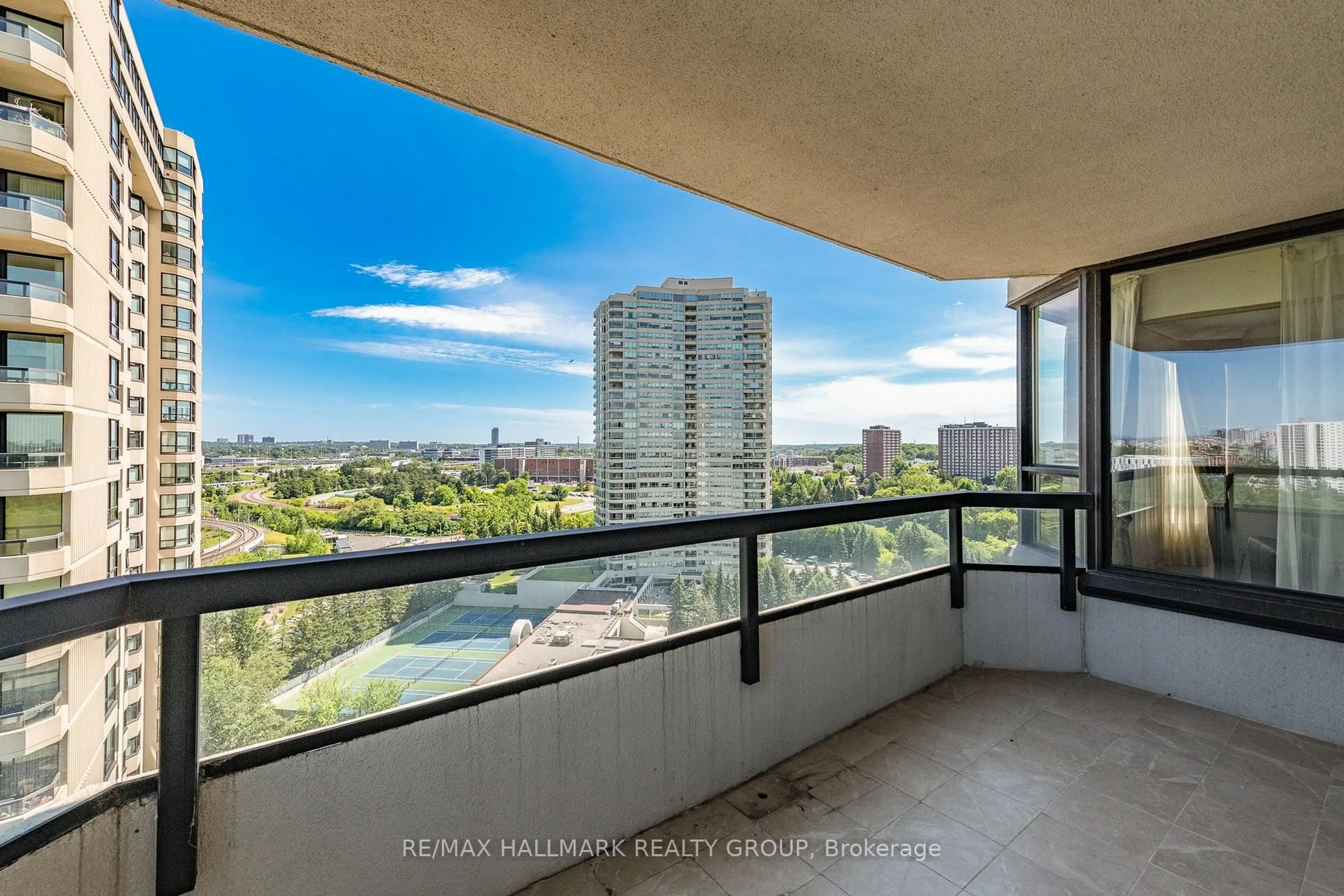 Balcony in the apartment, city buildings view from balcony for 1510 Riverside Dr #1702, Ottawa Ontario K1G 4X5