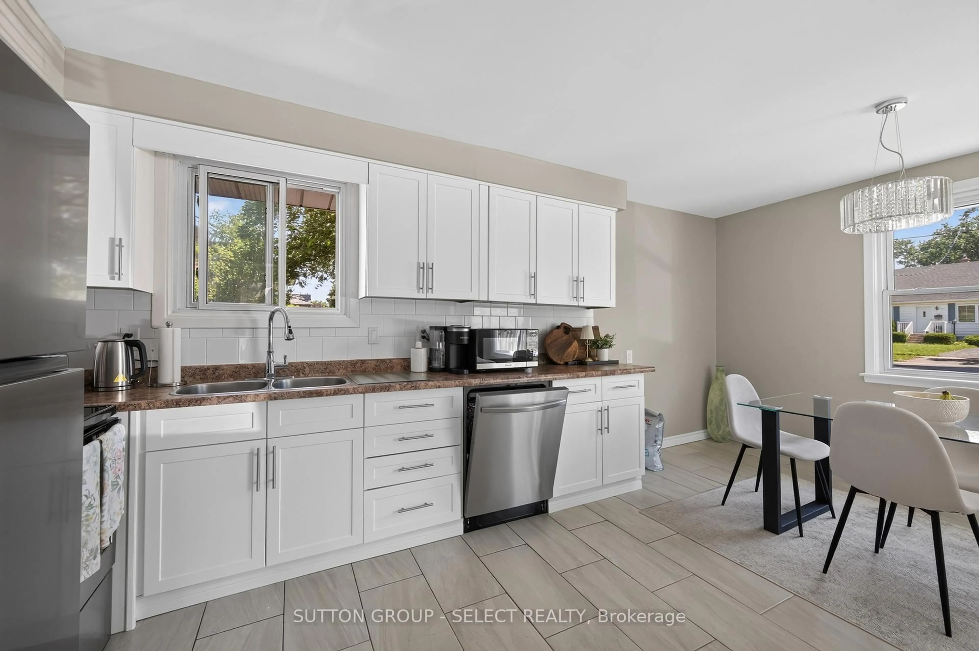 Unknown for 183-185 VANCOUVER St, London East Ontario N5Z 4R5