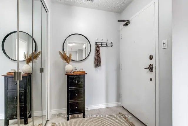 125 Elm St #11, St. Thomas 5