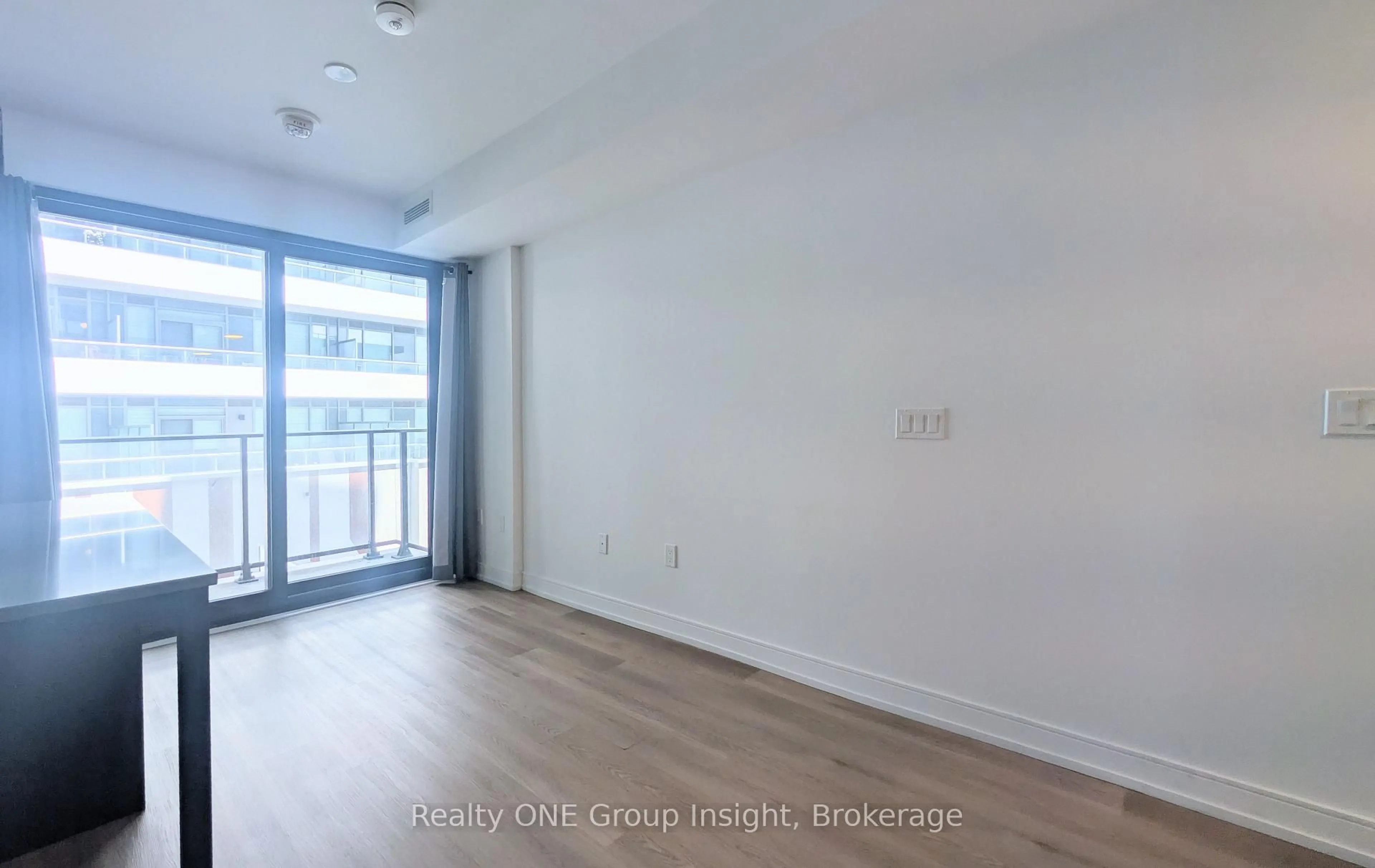 A pic of a room for 1 Jarvis St #425, Hamilton Ontario L8R 0A8