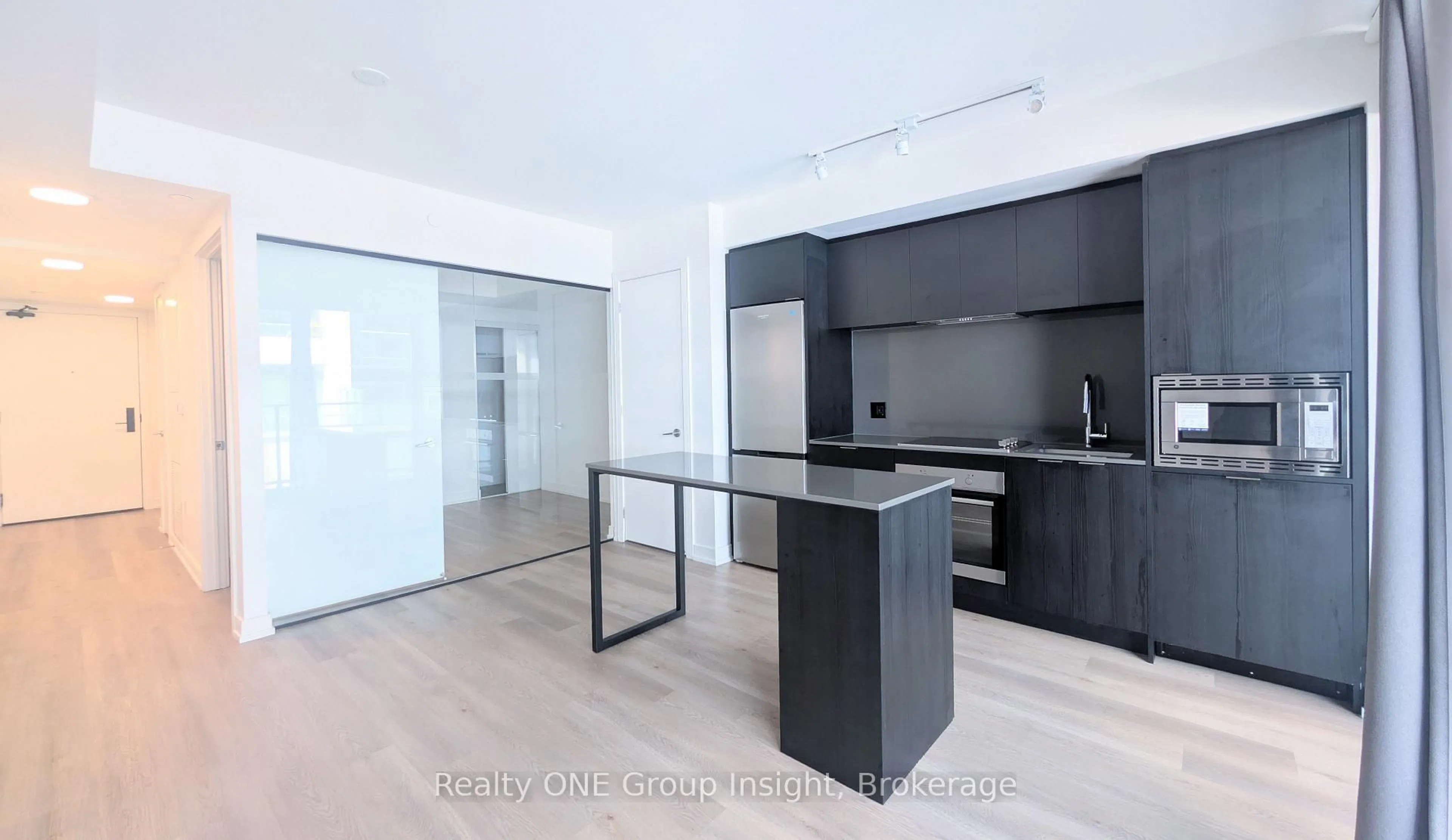 Open concept kitchen, unknown for 1 Jarvis St #425, Hamilton Ontario L8R 0A8