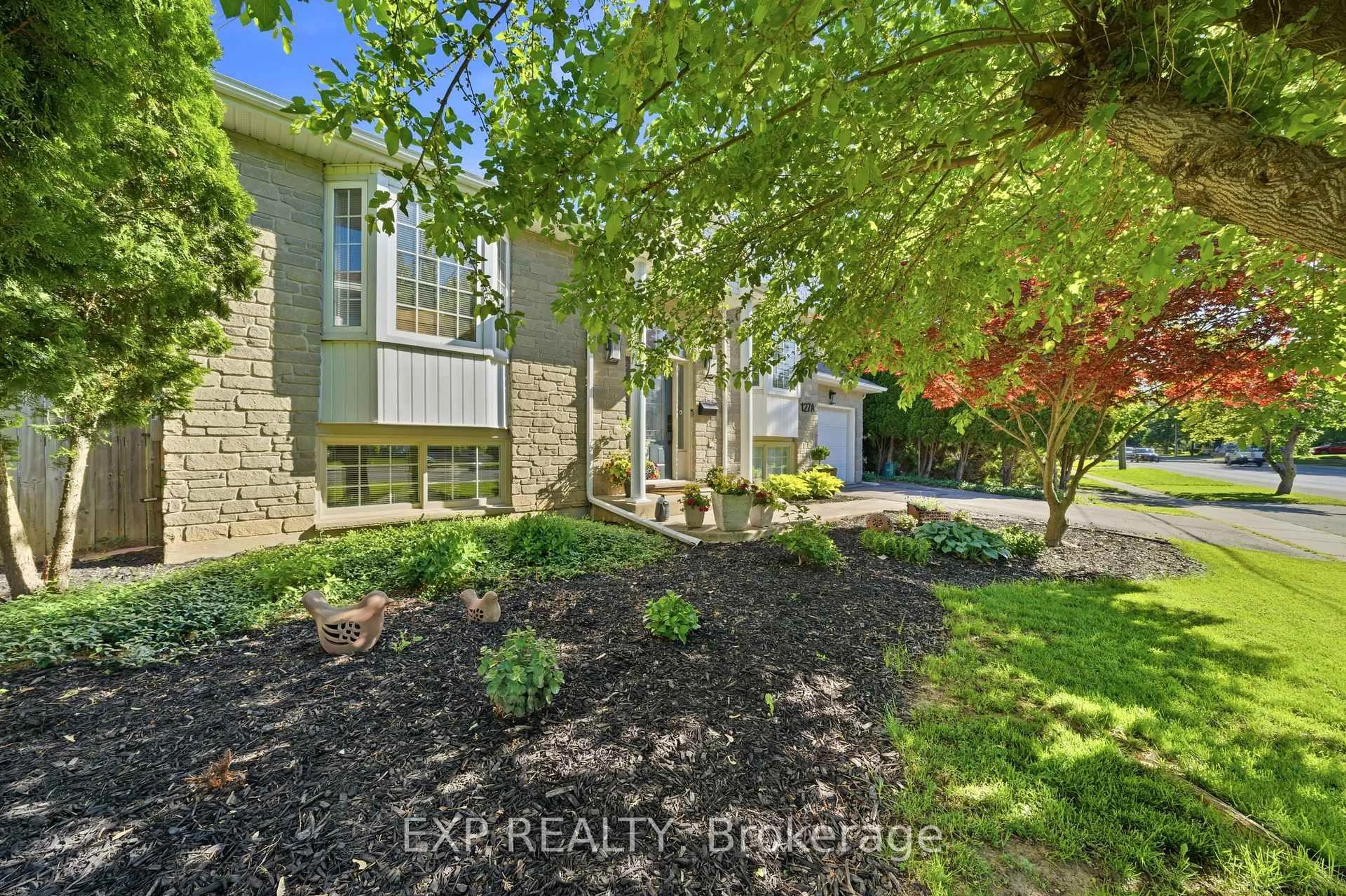 Unknown for 127A Lakeshore Rd, St. Catharines Ontario L2N 2T8