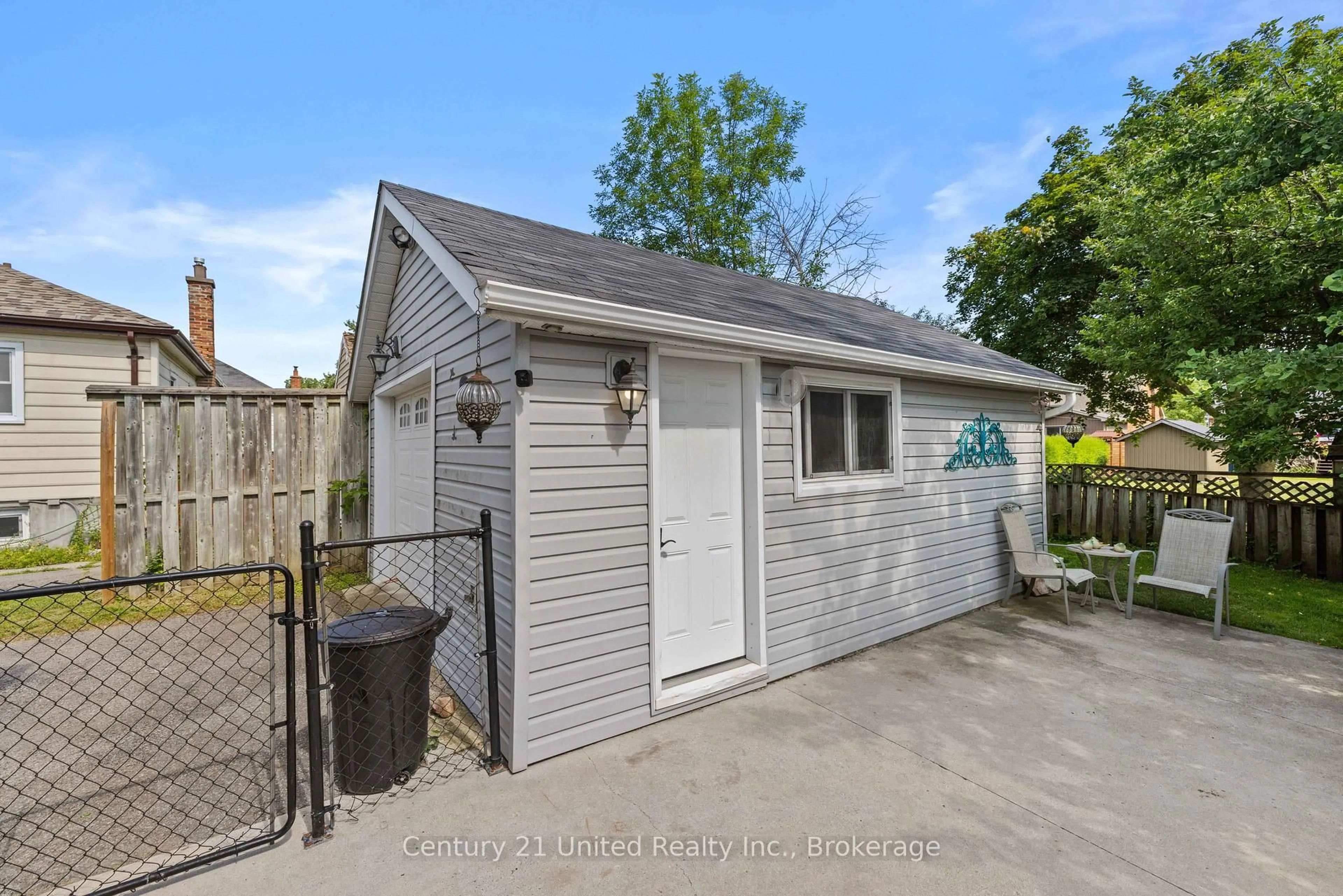 Shed for 525 Howden St, Peterborough Ontario K9J 4B4