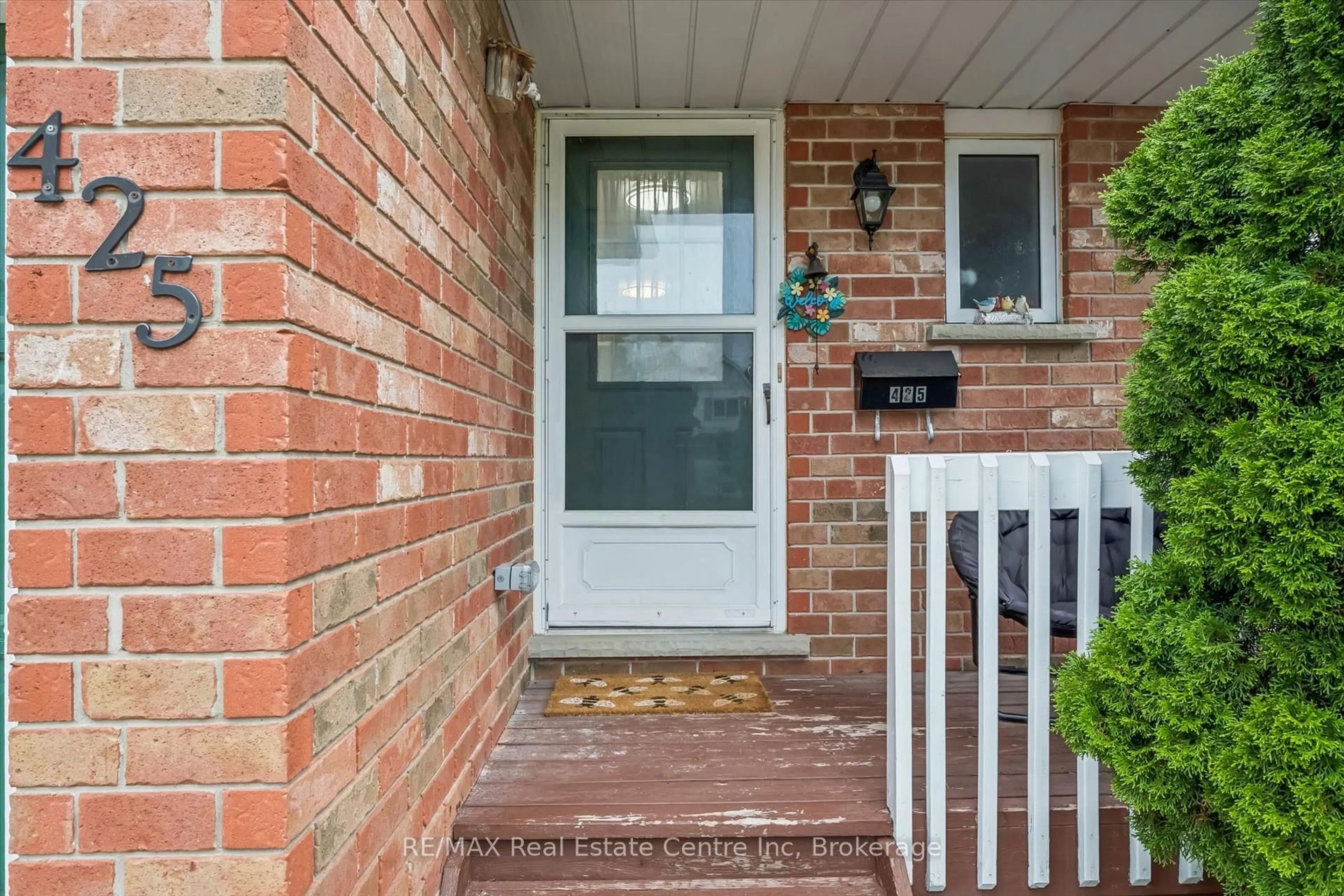 Unknown for 425 Exmoor St, Waterloo Ontario N2K 3X5