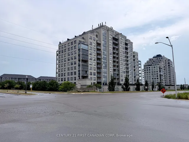240 Villagewalk Blvd #504, London North 3