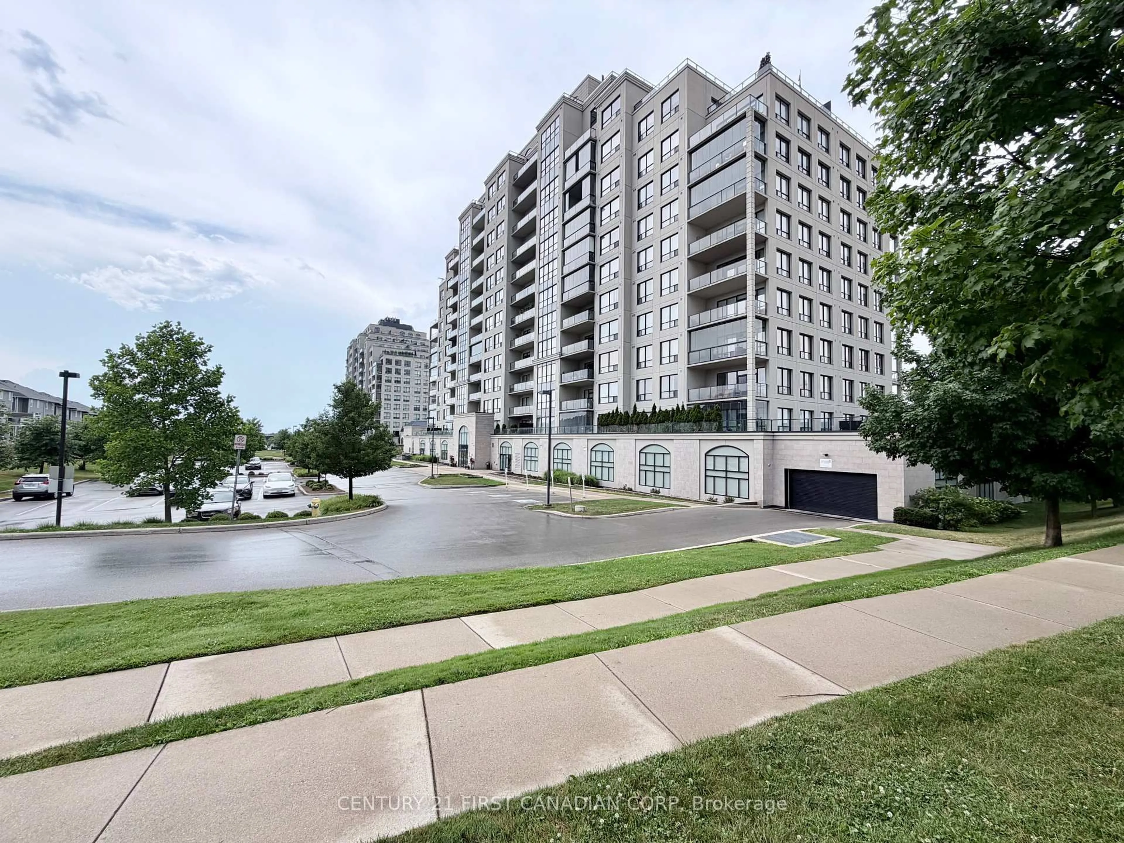 Unknown for 240 Villagewalk Blvd #504, London North Ontario N6G 0P6