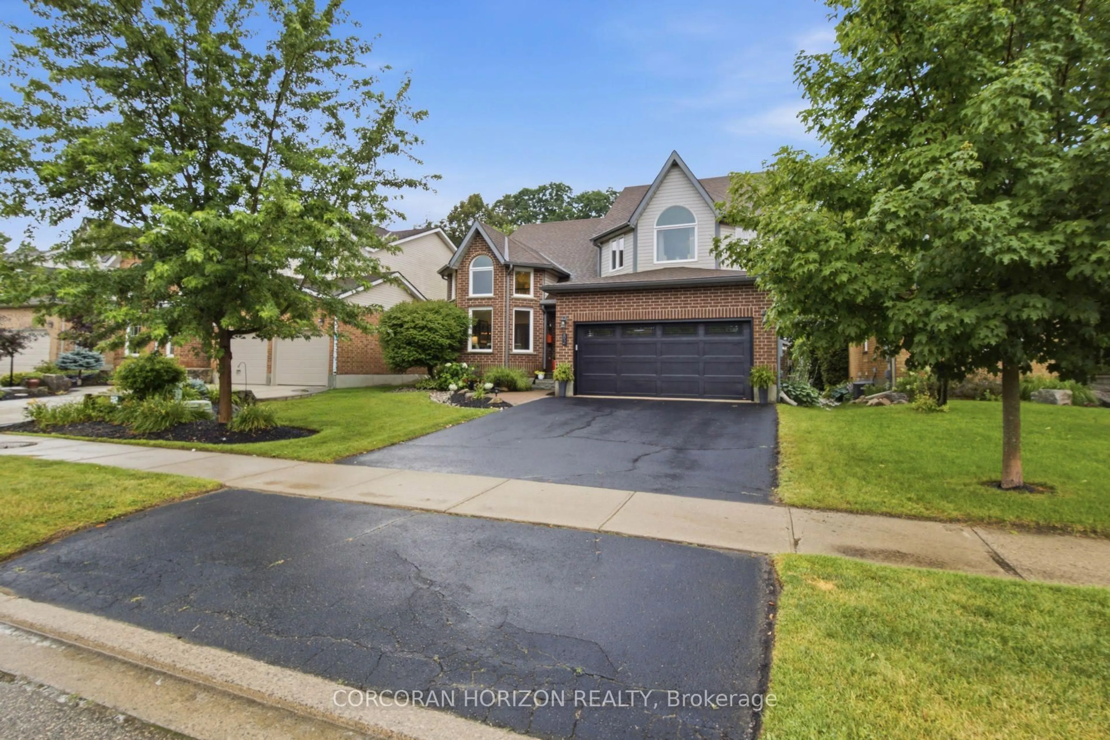 Unknown for 82 Ptarmigan Dr, Guelph Ontario N1C 1B6