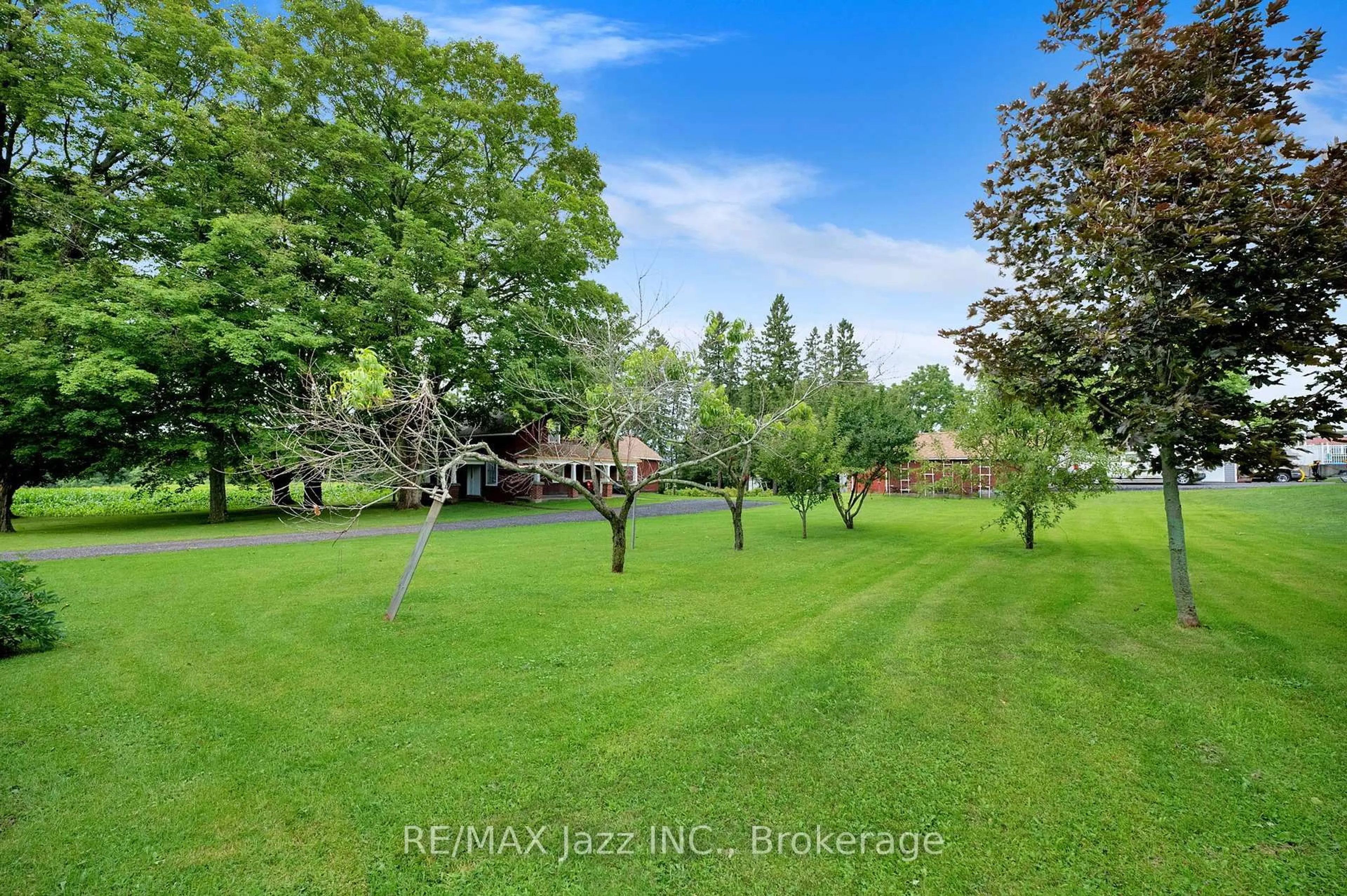 A pic from outside/outdoor area/front of a property/back of a property/a pic from drone, water/lake/river/ocean view for 4164 7th Line, Port Hope Ontario L1A 3V5