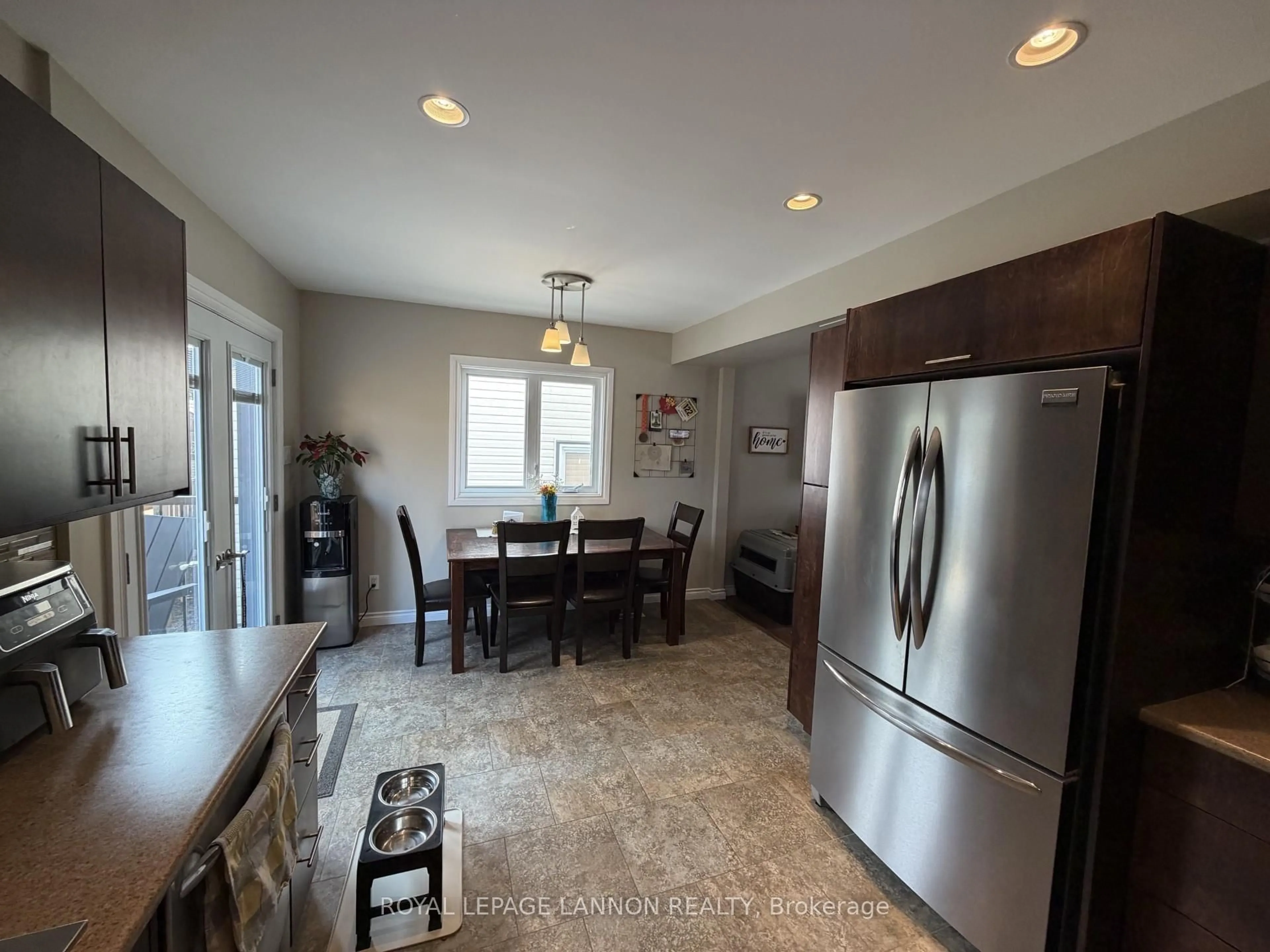 Open concept kitchen, ceramic/tile floor for 338 DACRE St, Thunder Bay Ontario P7A 1K7