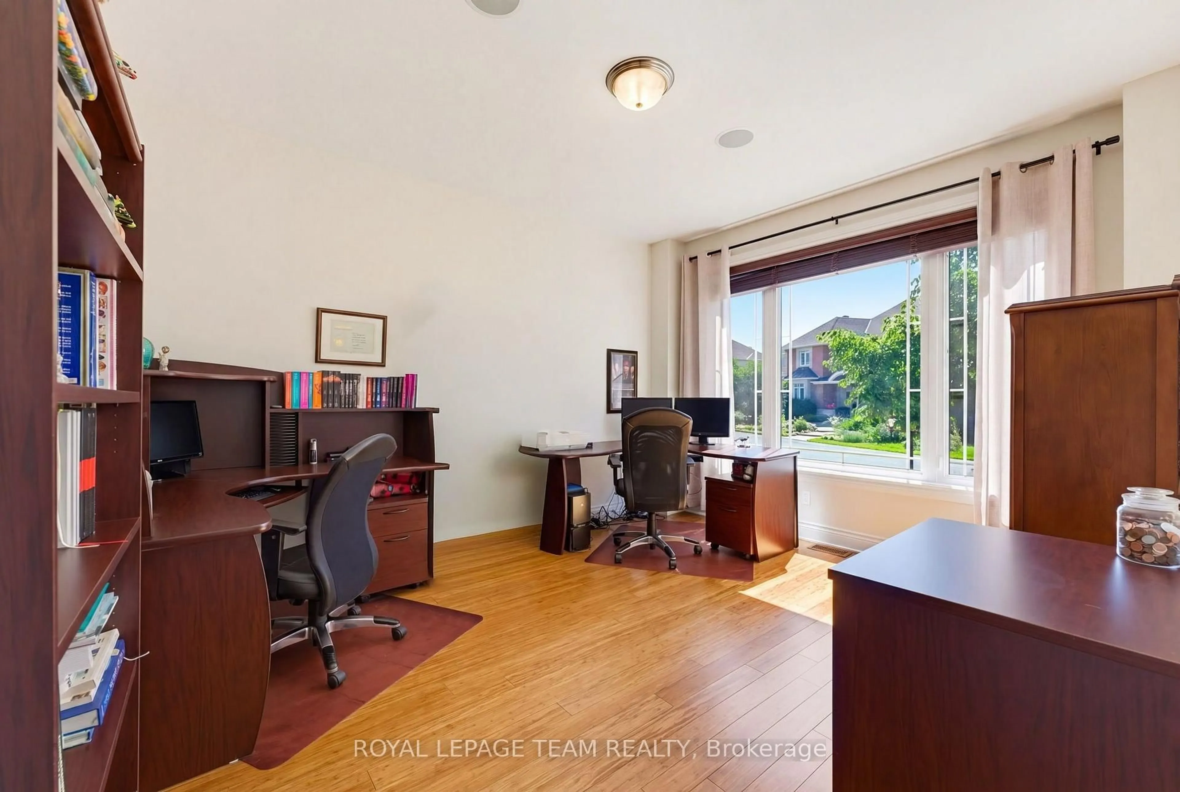 A pic of a room for 7 Tradewinds Dr, Ottawa Ontario K2G 6Y4