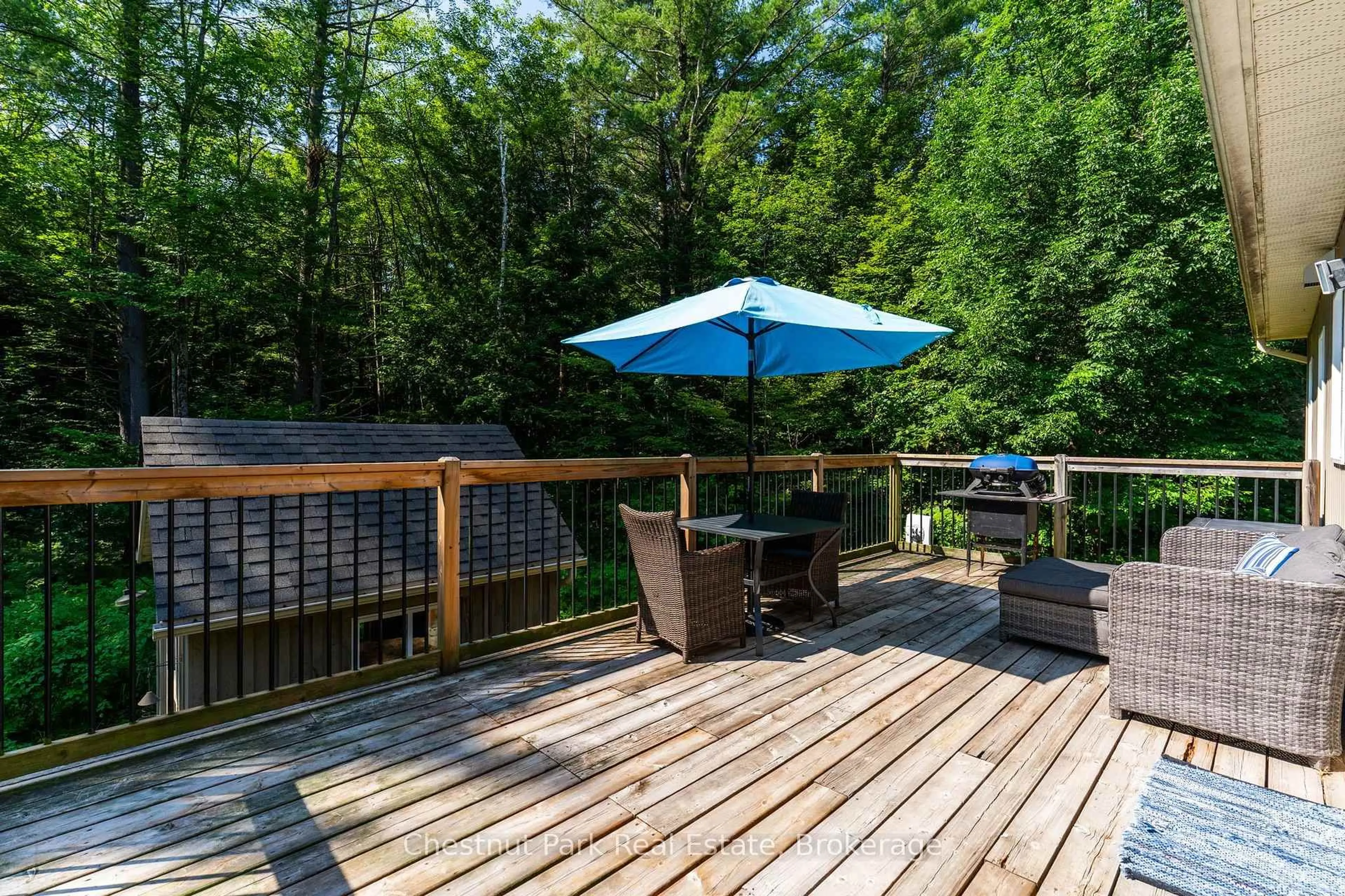 Patio, water/lake/river/ocean view for 1130 Taylor Rd, Bracebridge Ontario P1L 0A1