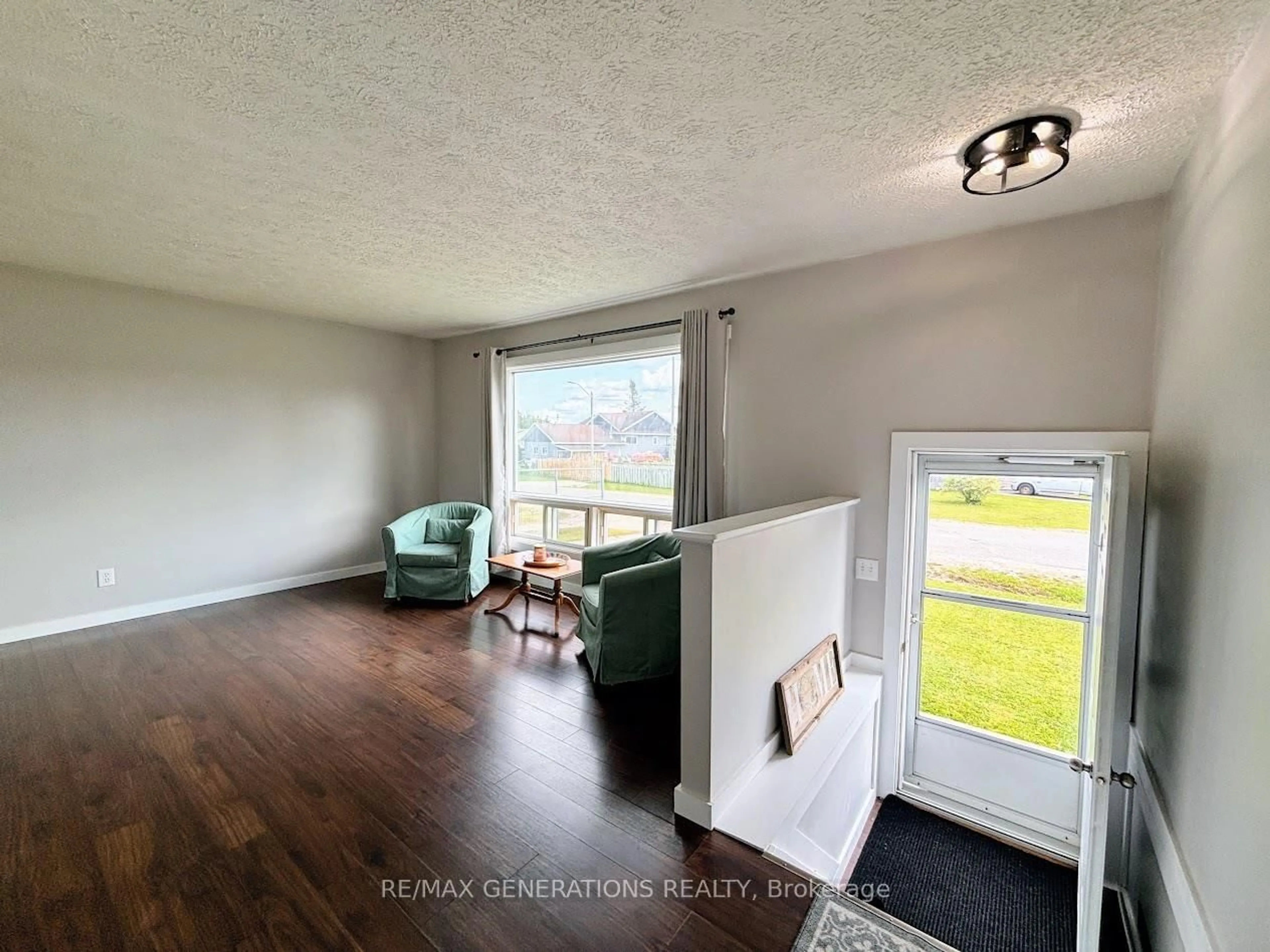 A pic of a room for 25 Brooks St, Manitouwadge Ontario P0T 2C0