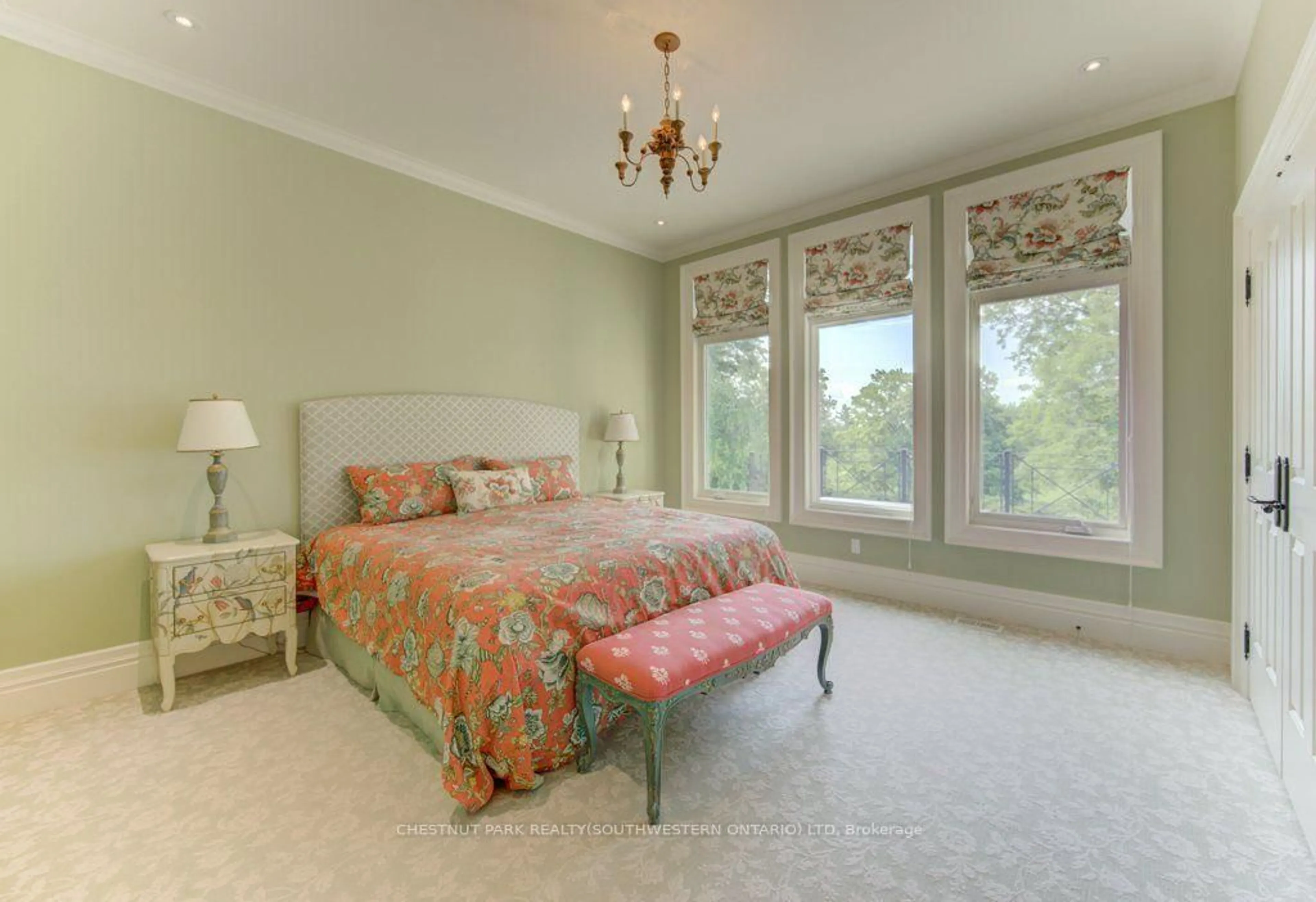 Bedroom with bed, unknown for 7785 Wellington 34 Rd, Puslinch Ontario N0B 2J0
