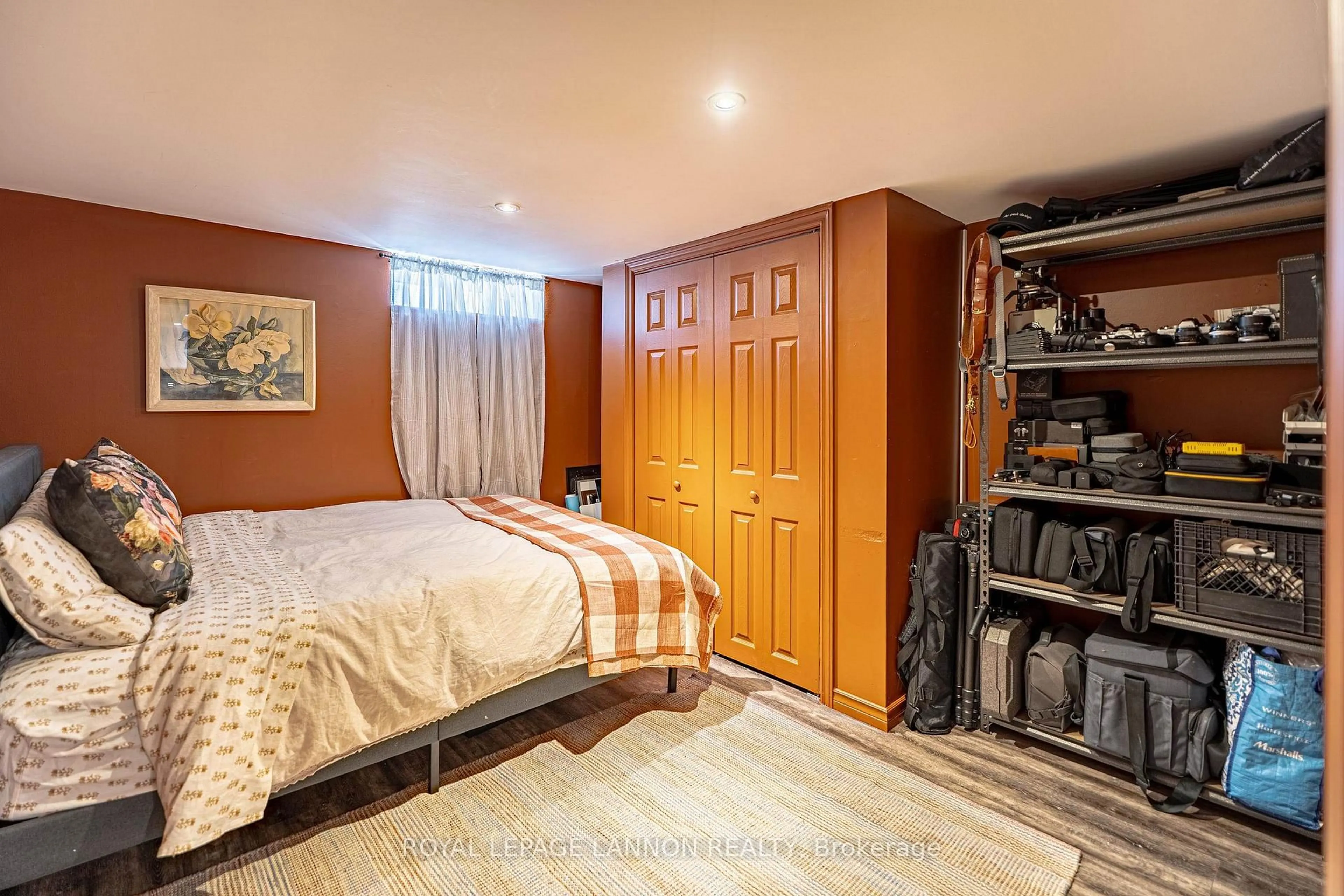 Unknown for 2029 Hamilton Ave., Thunder Bay Ontario P7E 4Y3