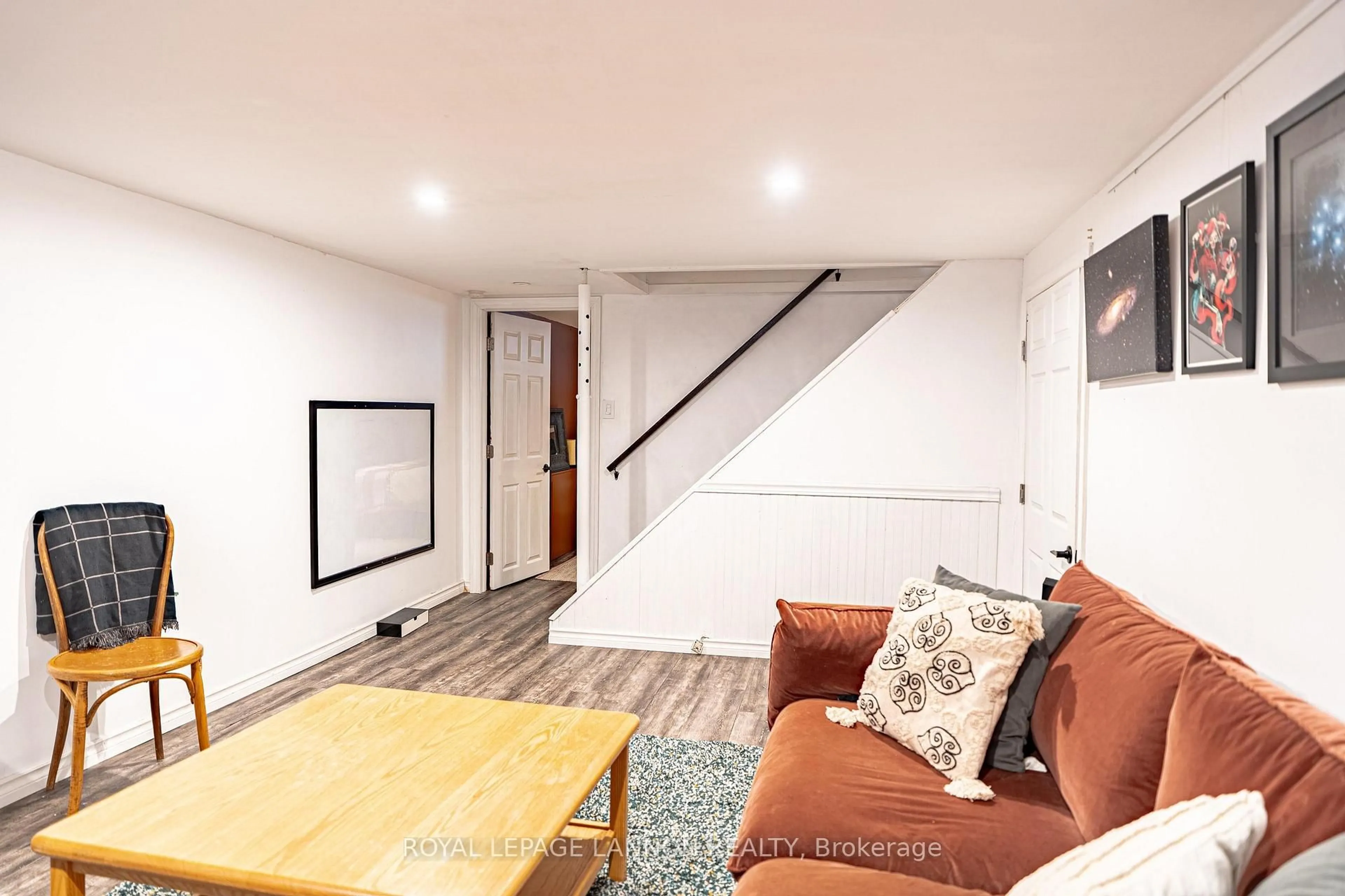 Living room with furniture, unknown for 2029 Hamilton Ave., Thunder Bay Ontario P7E 4Y3
