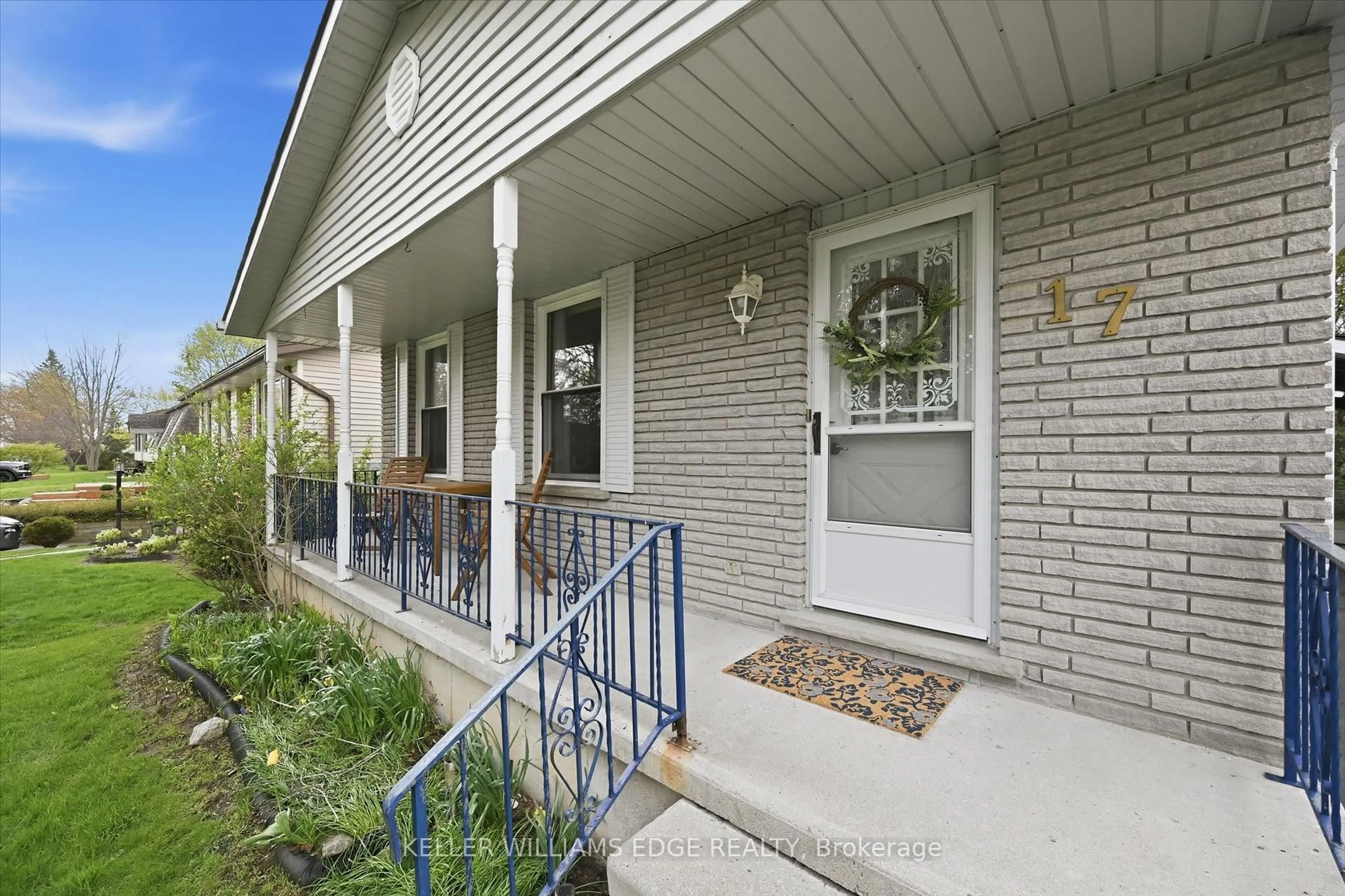 Unknown for 17 Richardson Dr, Norfolk Ontario N0A 1N4