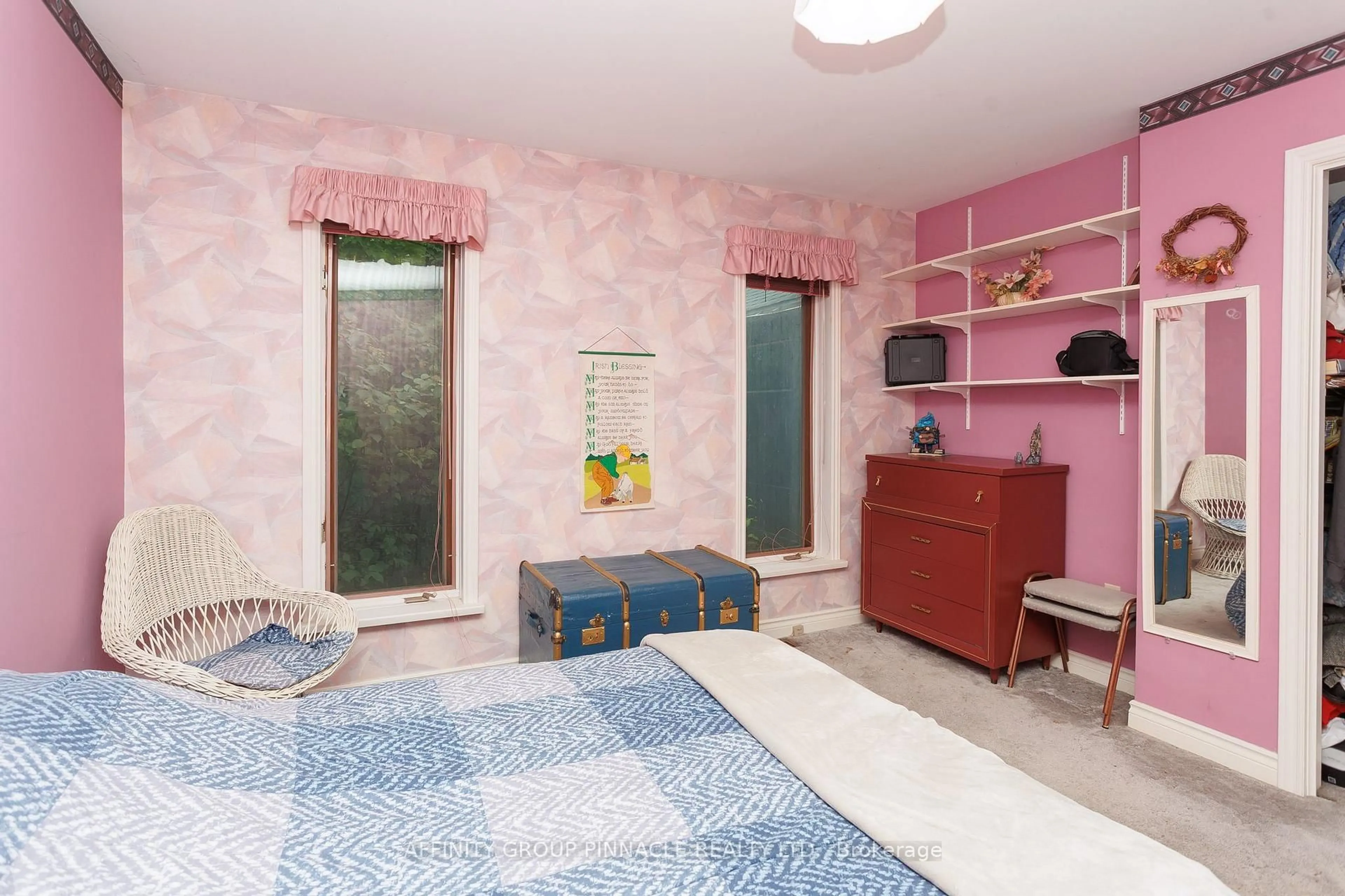 A pic of a room for 27 Second St, Kawartha Lakes Ontario K0M 1N0