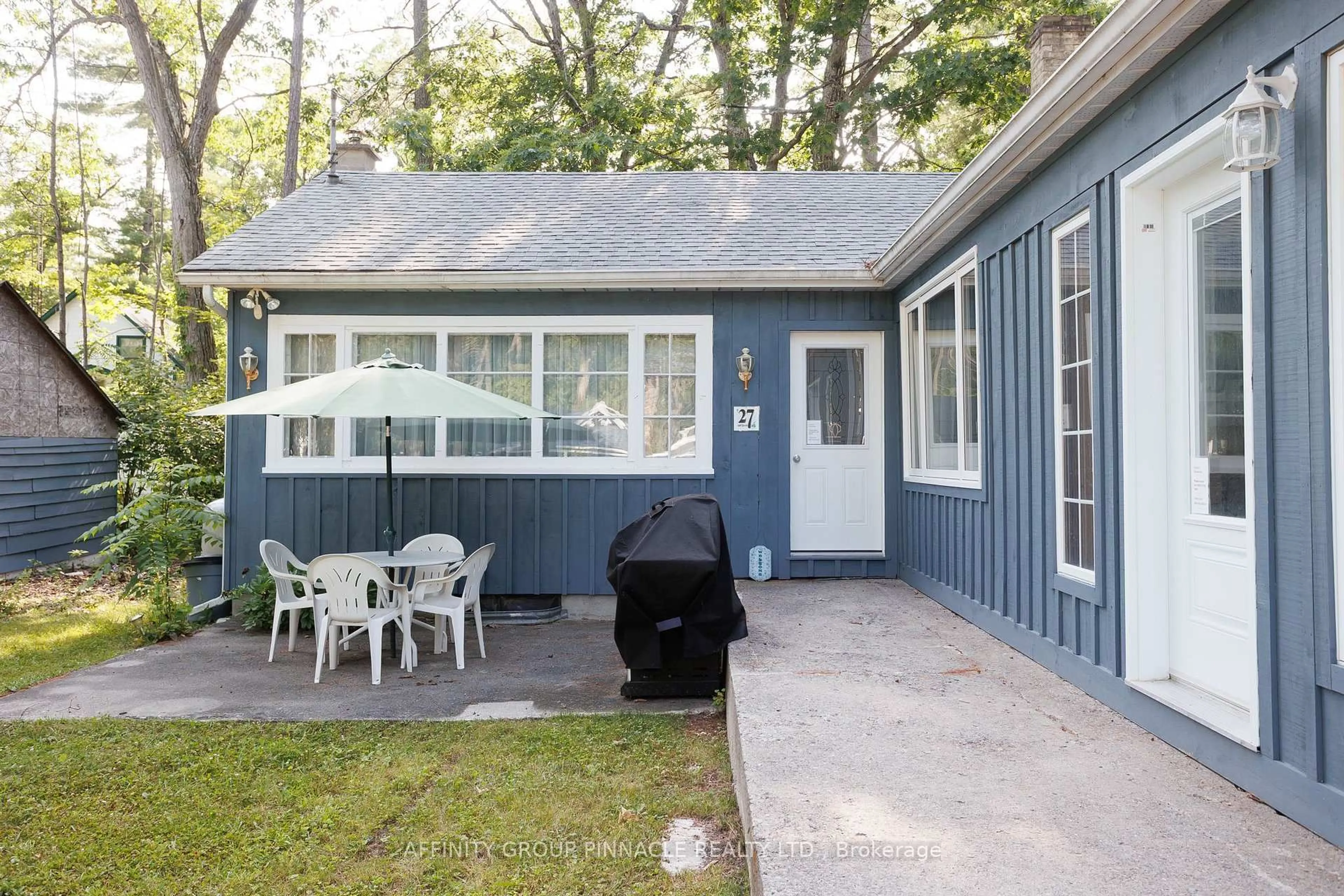 Patio, street for 27 Second St, Kawartha Lakes Ontario K0M 1N0