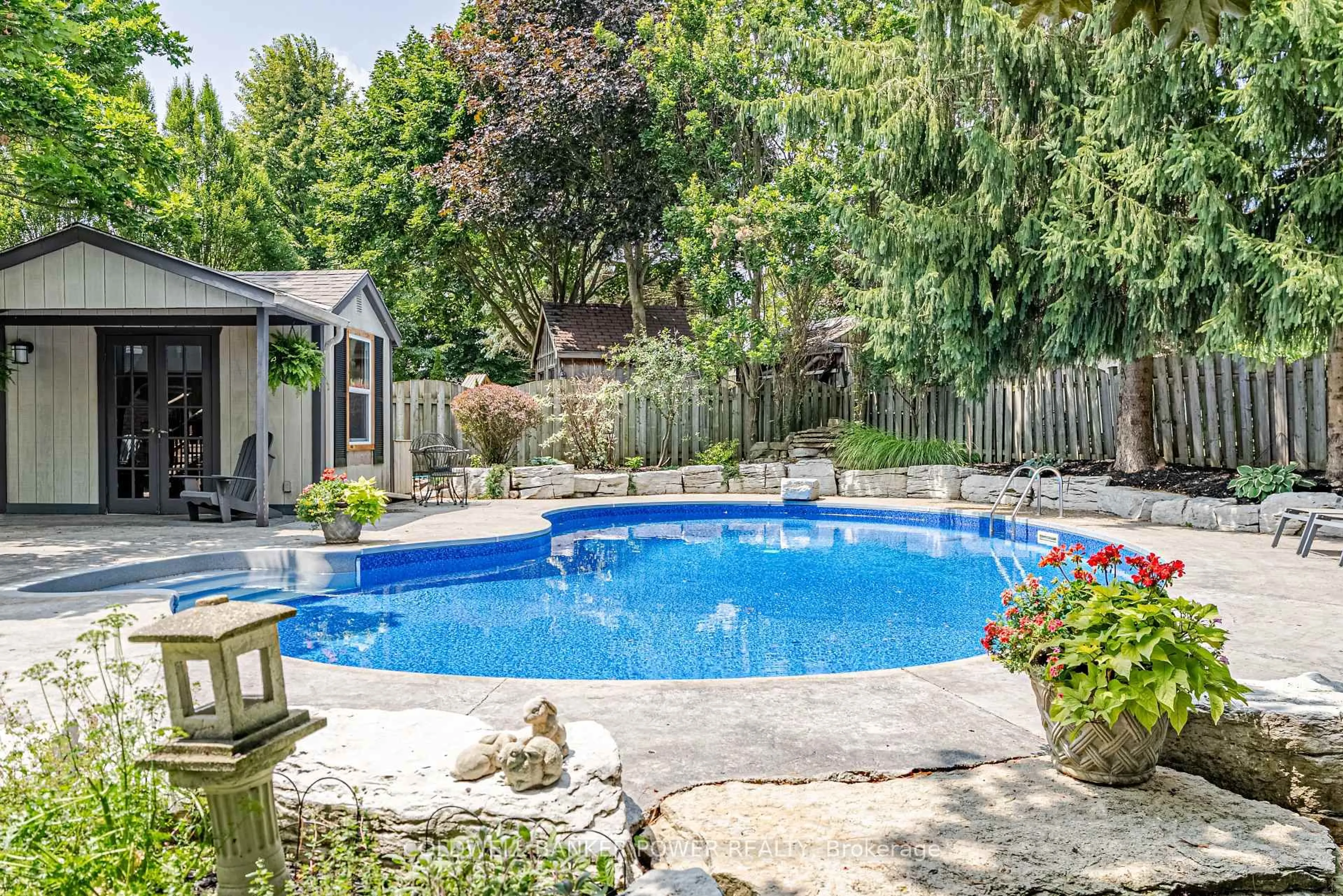 Pool for 12 Daventry Way, Middlesex Centre Ontario N0L 1R0