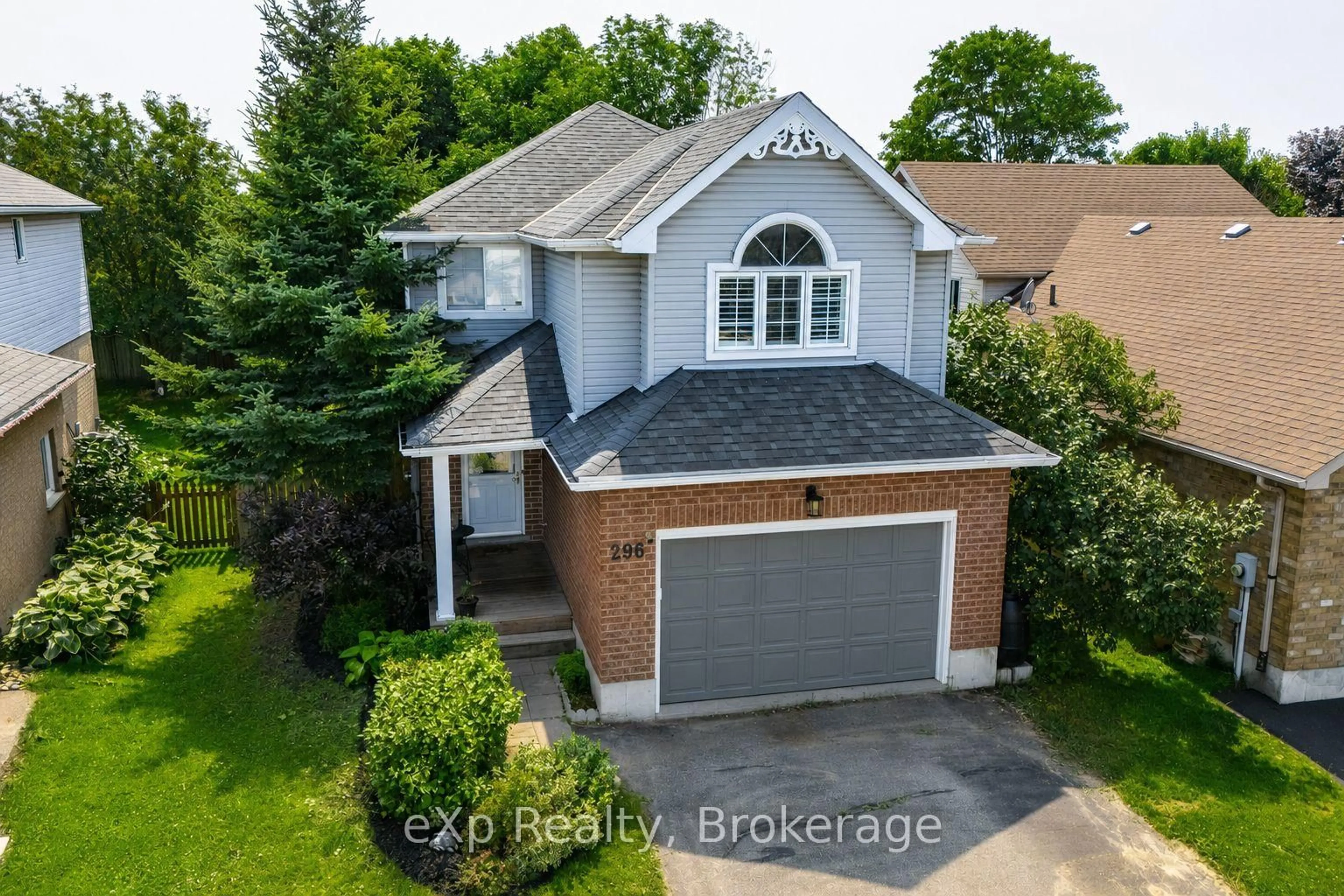 A pic from outside/outdoor area/front of a property/back of a property/a pic from drone, street for 296 Tait Cres, Centre Wellington Ontario N1M 3P7